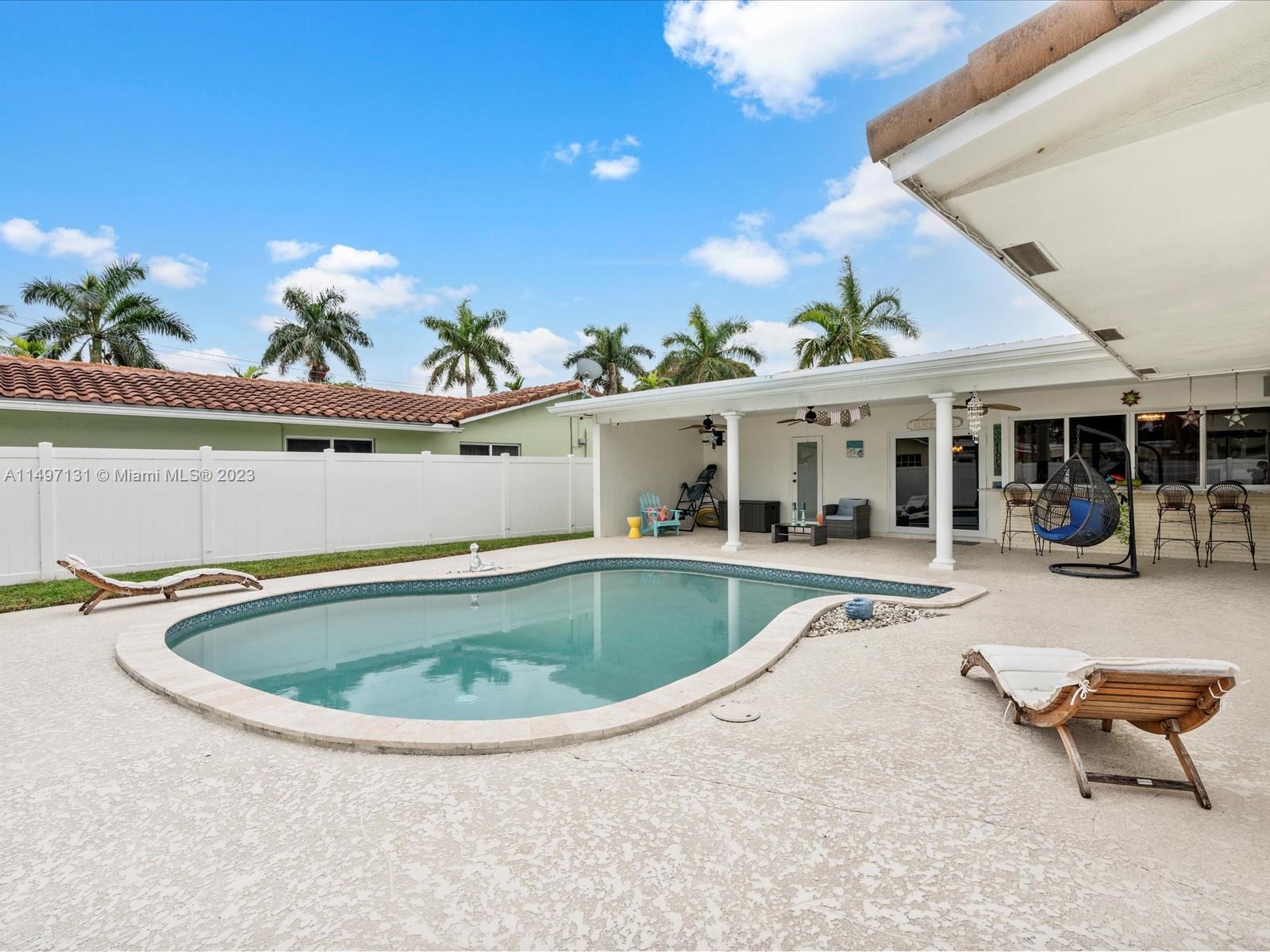 1015 S 13th Ave, Hollywood, Florida 33019, 4 Bedrooms Bedrooms, ,3 BathroomsBathrooms,Residential,For Sale,1015 S 13th Ave,A11497131