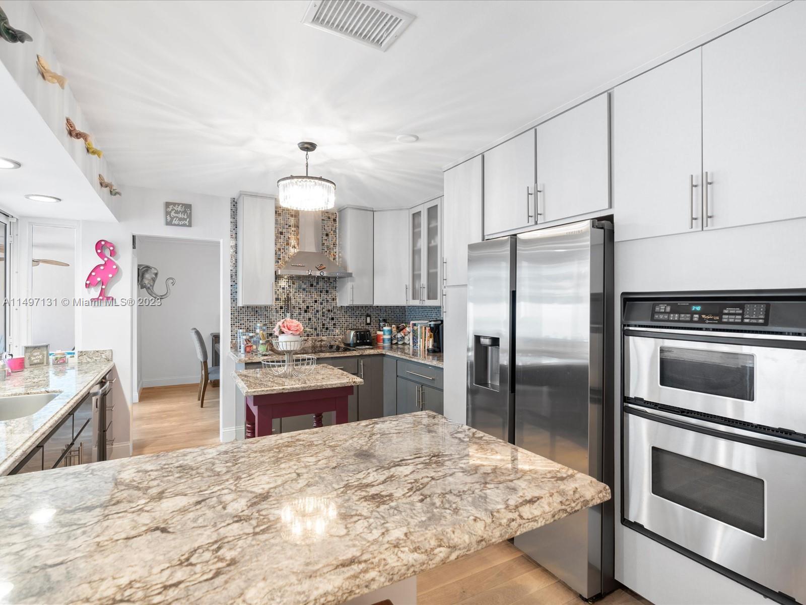 1015 S 13th Ave, Hollywood, Florida 33019, 4 Bedrooms Bedrooms, ,3 BathroomsBathrooms,Residential,For Sale,1015 S 13th Ave,A11497131