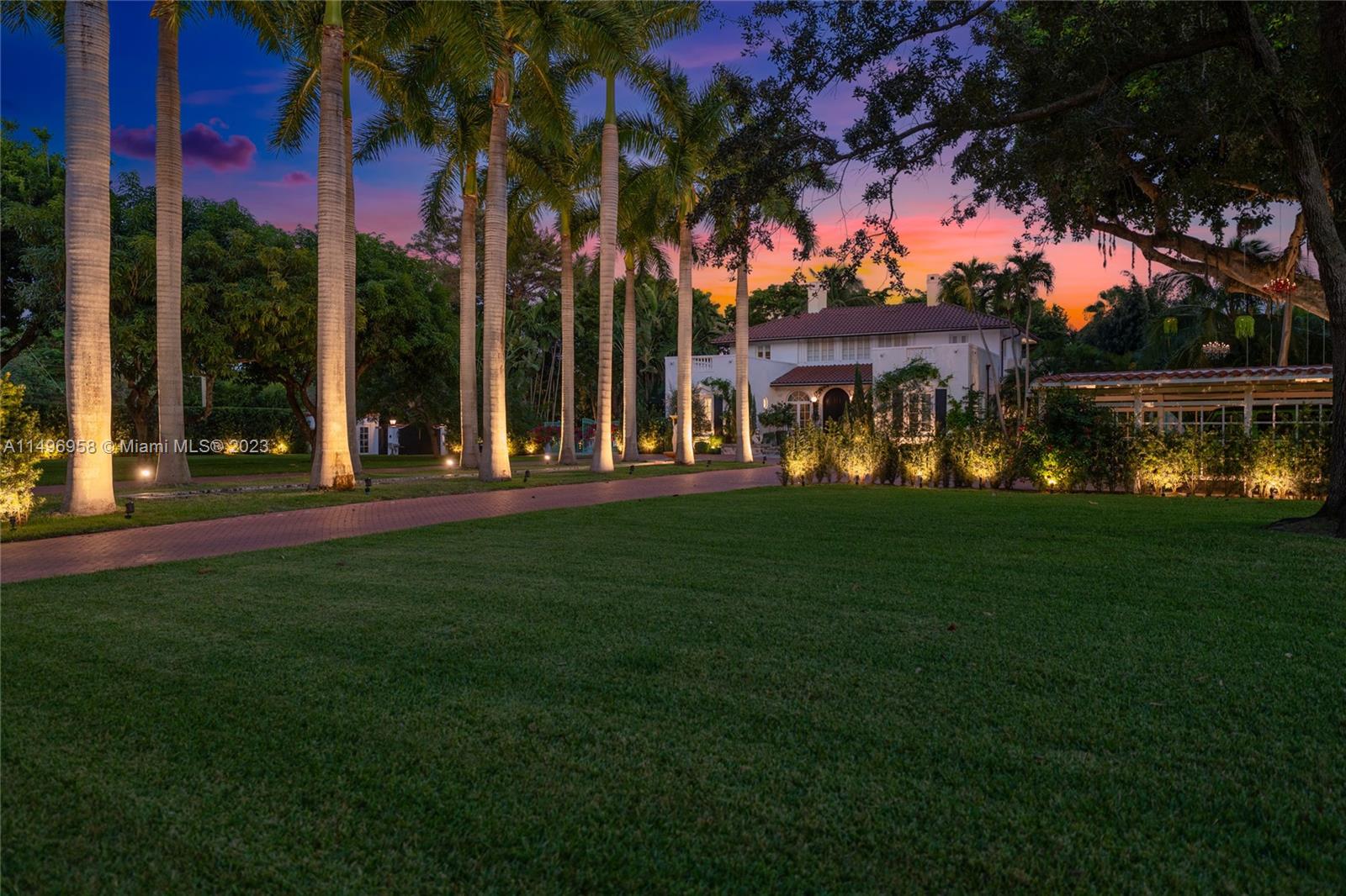 Photo of 7601 Old Cutler Rd, Coral Gables, FL 33143