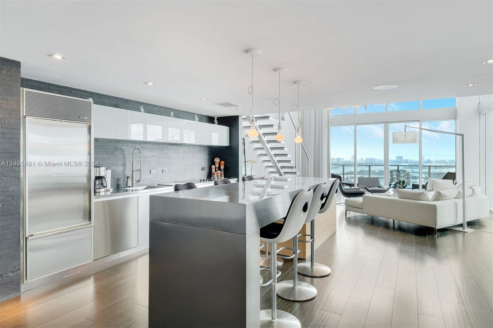 1040 Biscayne Blvd 2501, Miami, Florida 33132, 2 Bedrooms Bedrooms, ,2 BathroomsBathrooms,Residential,For Sale,1040 Biscayne Blvd 2501,A11495681