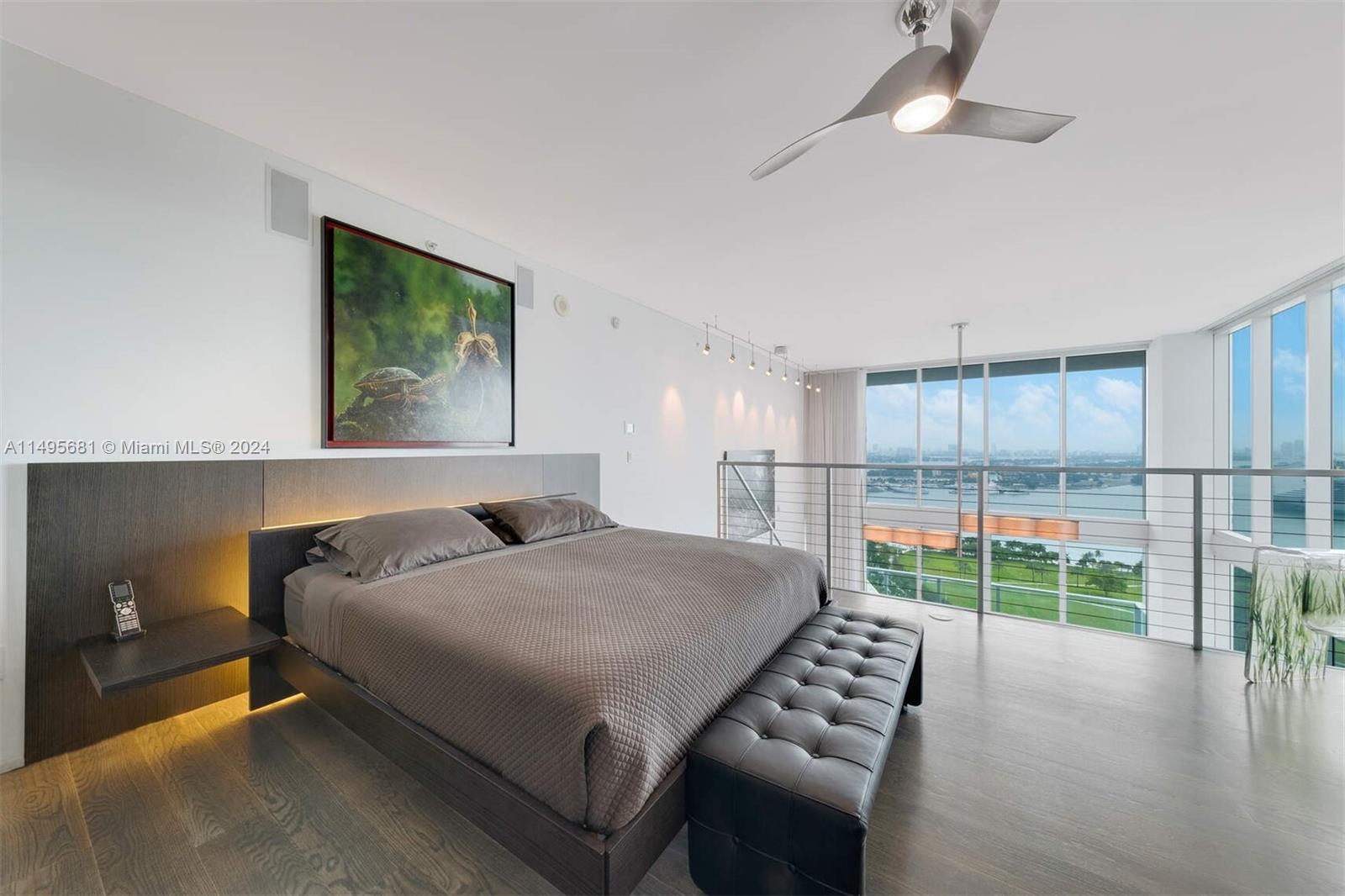 1040 Biscayne Blvd 2501, Miami, Florida 33132, 2 Bedrooms Bedrooms, ,2 BathroomsBathrooms,Residential,For Sale,1040 Biscayne Blvd 2501,A11495681