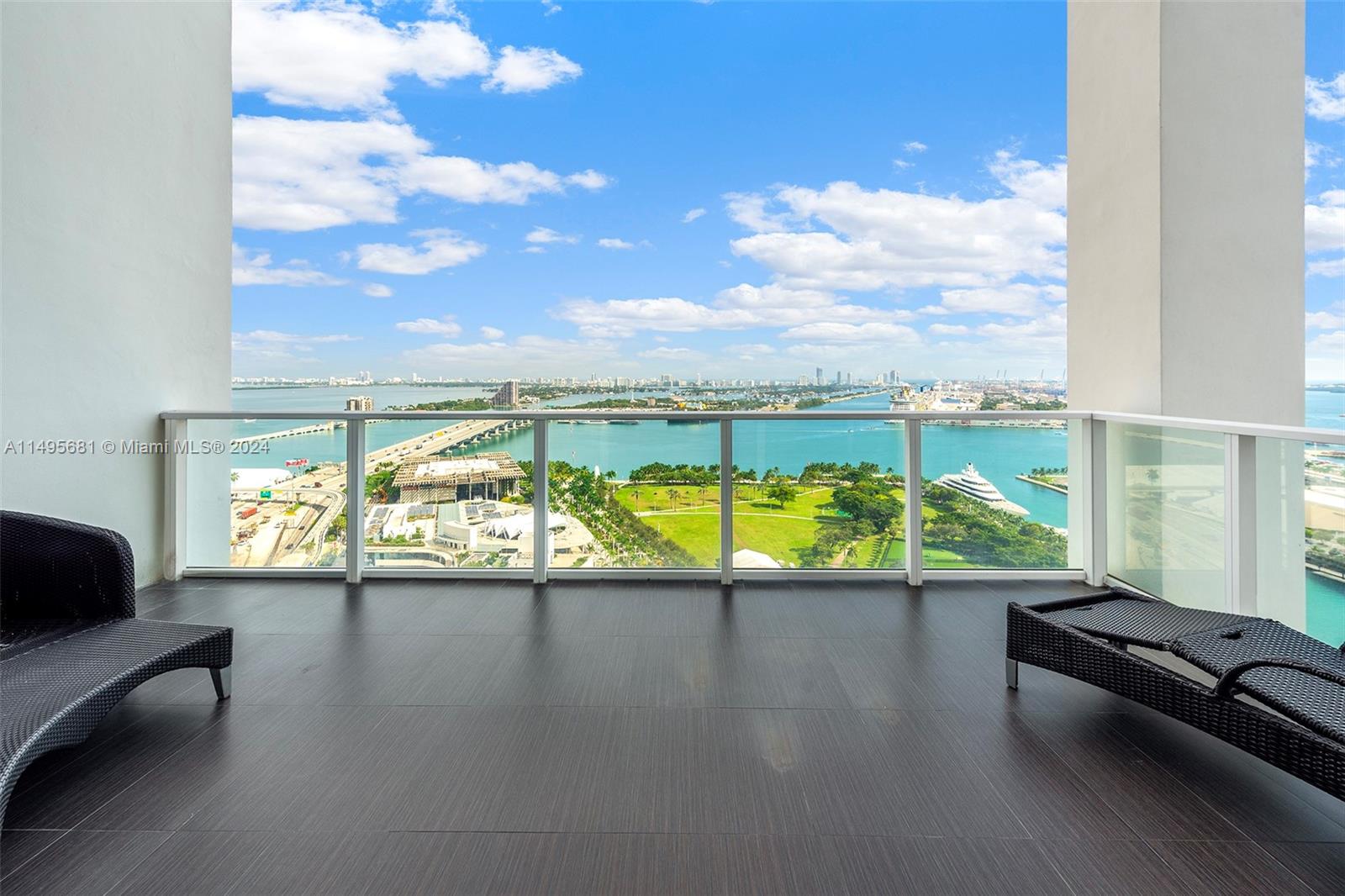 1040 Biscayne Blvd 2501, Miami, Florida 33132, 2 Bedrooms Bedrooms, ,2 BathroomsBathrooms,Residential,For Sale,1040 Biscayne Blvd 2501,A11495681