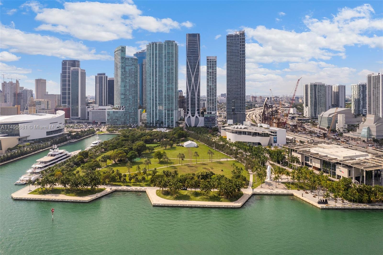1040 Biscayne Blvd 2501, Miami, Florida 33132, 2 Bedrooms Bedrooms, ,2 BathroomsBathrooms,Residential,For Sale,1040 Biscayne Blvd 2501,A11495681