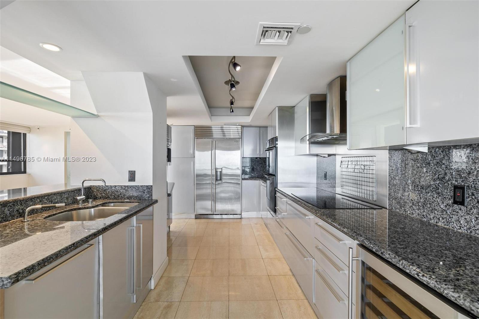 10175 Collins Ave 502, Bal Harbour, Florida 33154, 3 Bedrooms Bedrooms, ,2 BathroomsBathrooms,Residential,For Sale,10175 Collins Ave 502,A11496785