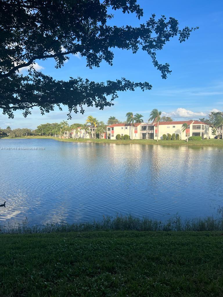 901 Colony Point Cir, Pembroke Pines, FL, 33026 United States, 2 Bedrooms Bedrooms, ,2 BathroomsBathrooms,Residential,For Sale,Colony Point Cir,A11497353