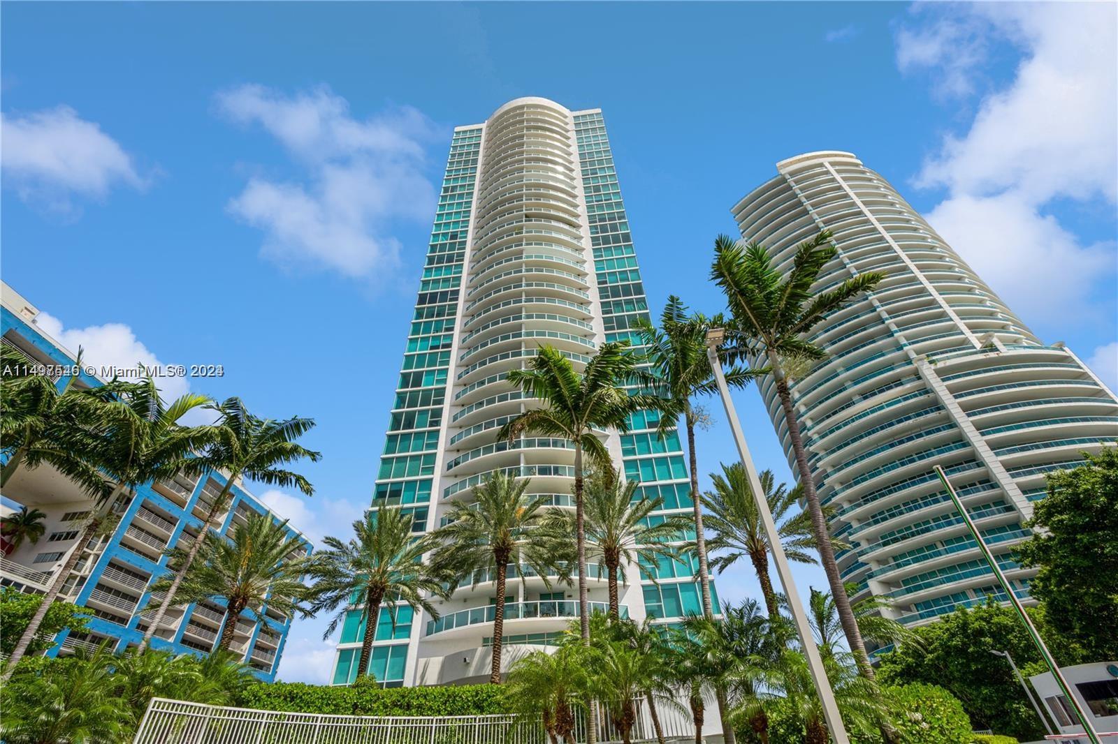 2101 Brickell Ave 2207, Miami, Florida 33129, 2 Bedrooms Bedrooms, ,2 BathroomsBathrooms,Residential,For Sale,2101 Brickell Ave 2207,A11497546