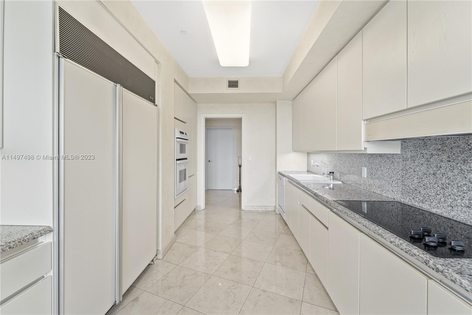 9601 Collins Ave 808, Bal Harbour, Florida 33154, 2 Bedrooms Bedrooms, ,2 BathroomsBathrooms,Residentiallease,For Rent,9601 Collins Ave 808,A11497498