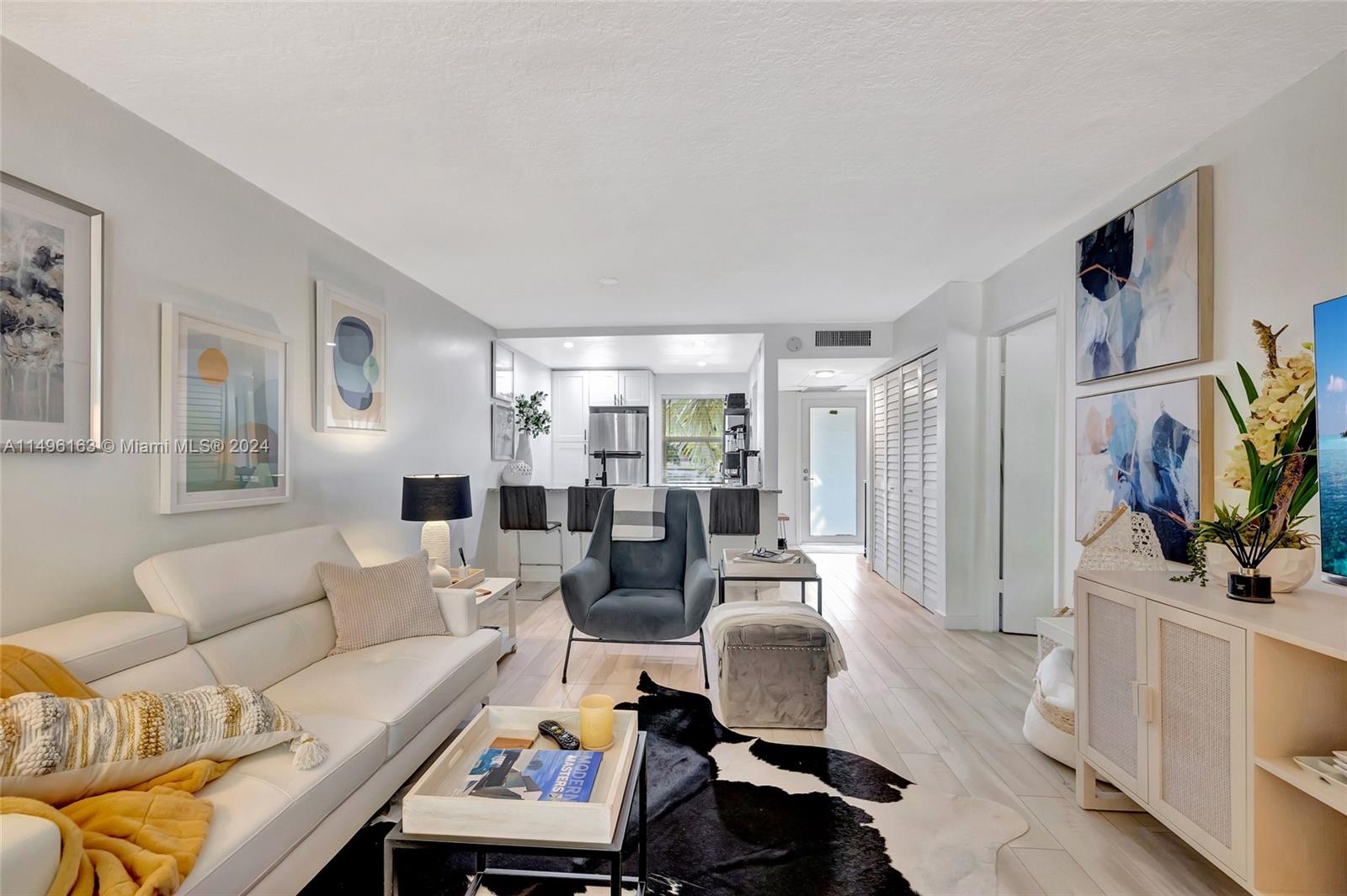 Tamarac, Florida 33321, 1 Bedroom Bedrooms, ,1 BathroomBathrooms,Residential,For Sale,A11496163