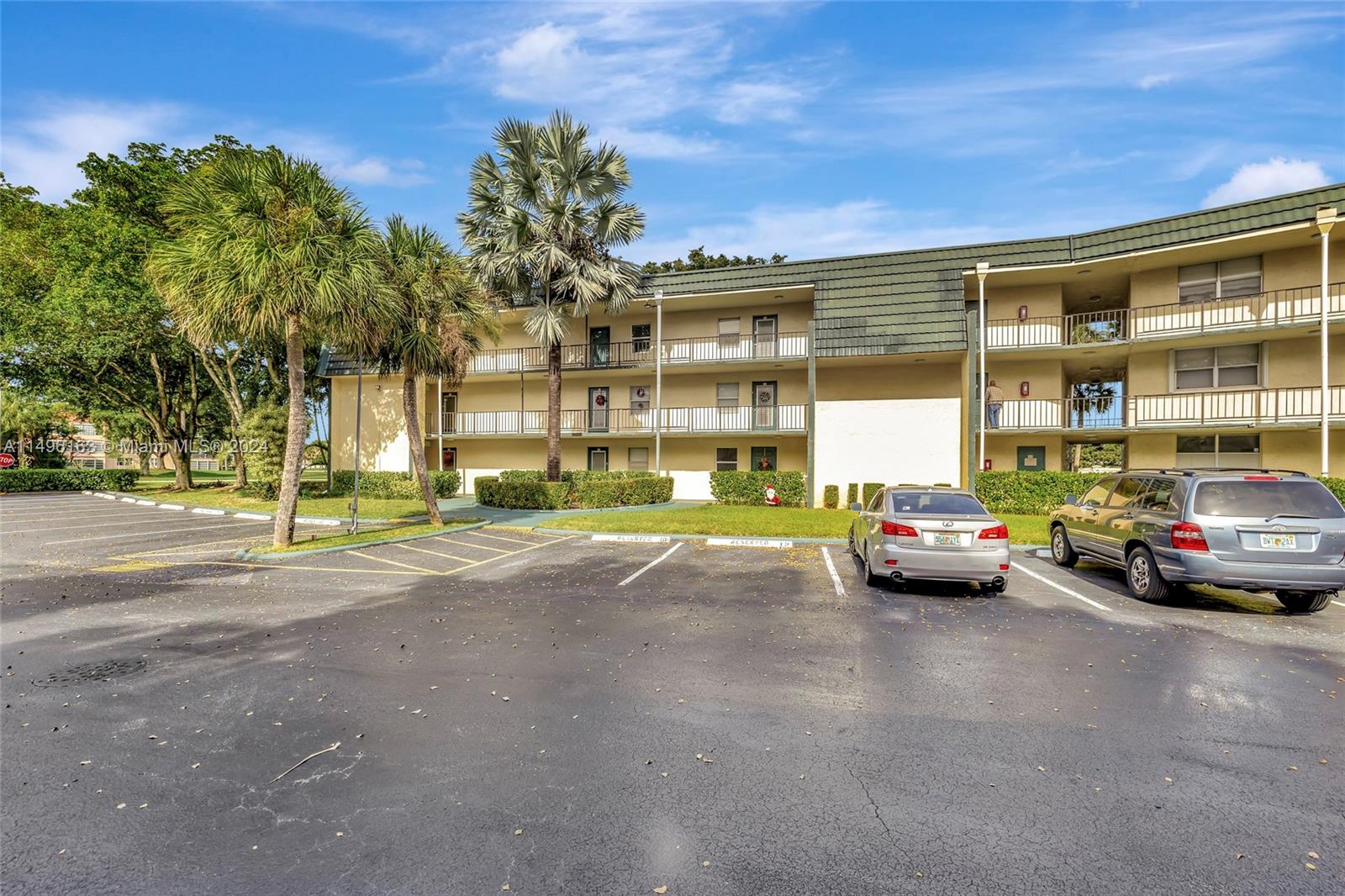 Tamarac, Florida 33321, 1 Bedroom Bedrooms, ,1 BathroomBathrooms,Residential,For Sale,A11496163