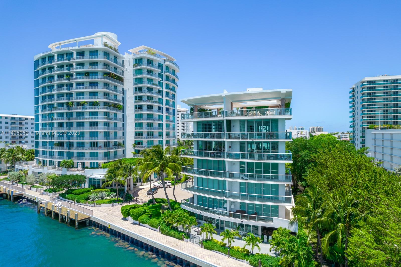 1470 16th St PH-1, Miami Beach, Florida 33139, 3 Bedrooms Bedrooms, ,2 BathroomsBathrooms,Residential,For Sale,1470 16th St PH-1,A11495252