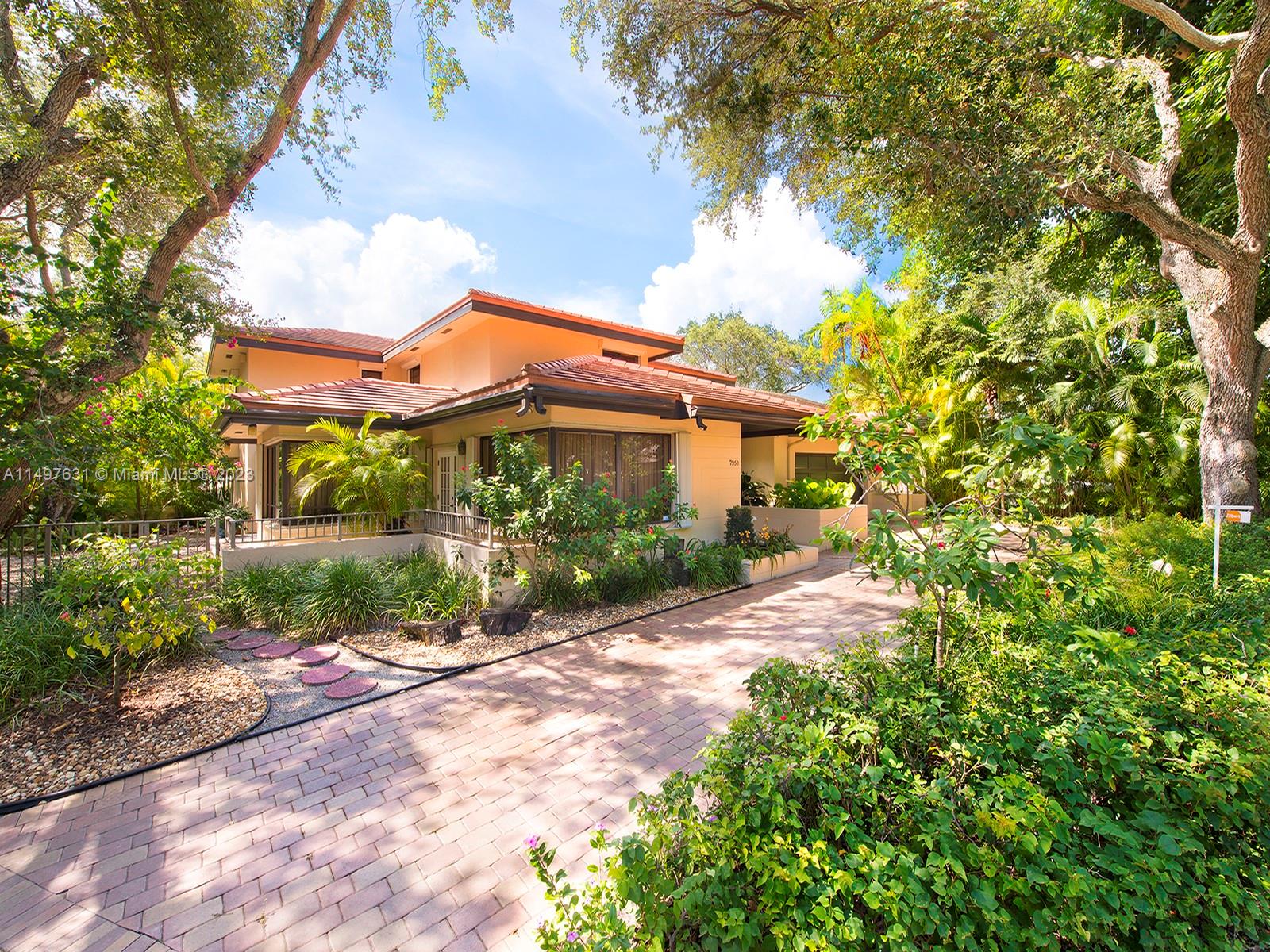 7950 Old Cutler Rd, Coral Gables, FL, 33143 United States, 4 Bedrooms Bedrooms, ,3 BathroomsBathrooms,Residential,For Sale,Old Cutler Rd,A11497631