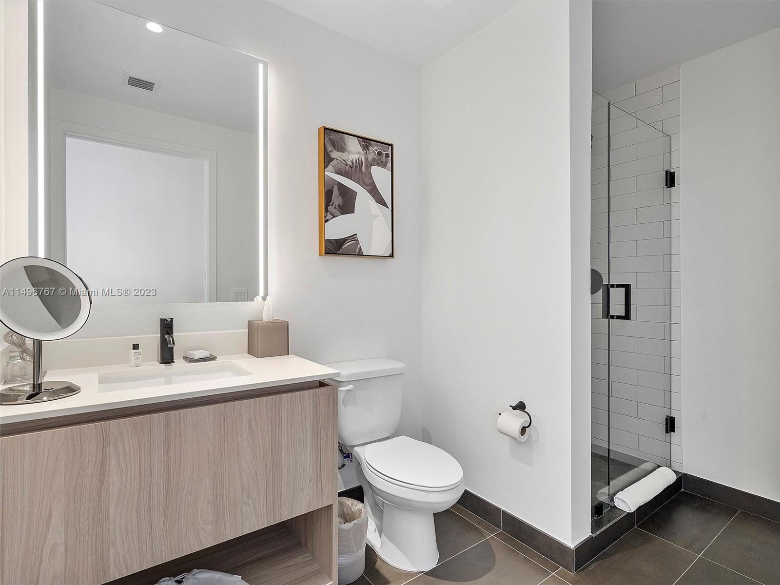 398 NE 5th St 2915, Miami, Florida 33132, 1 Bedroom Bedrooms, ,1 BathroomBathrooms,Residential,For Sale,398 NE 5th St 2915,A11496767