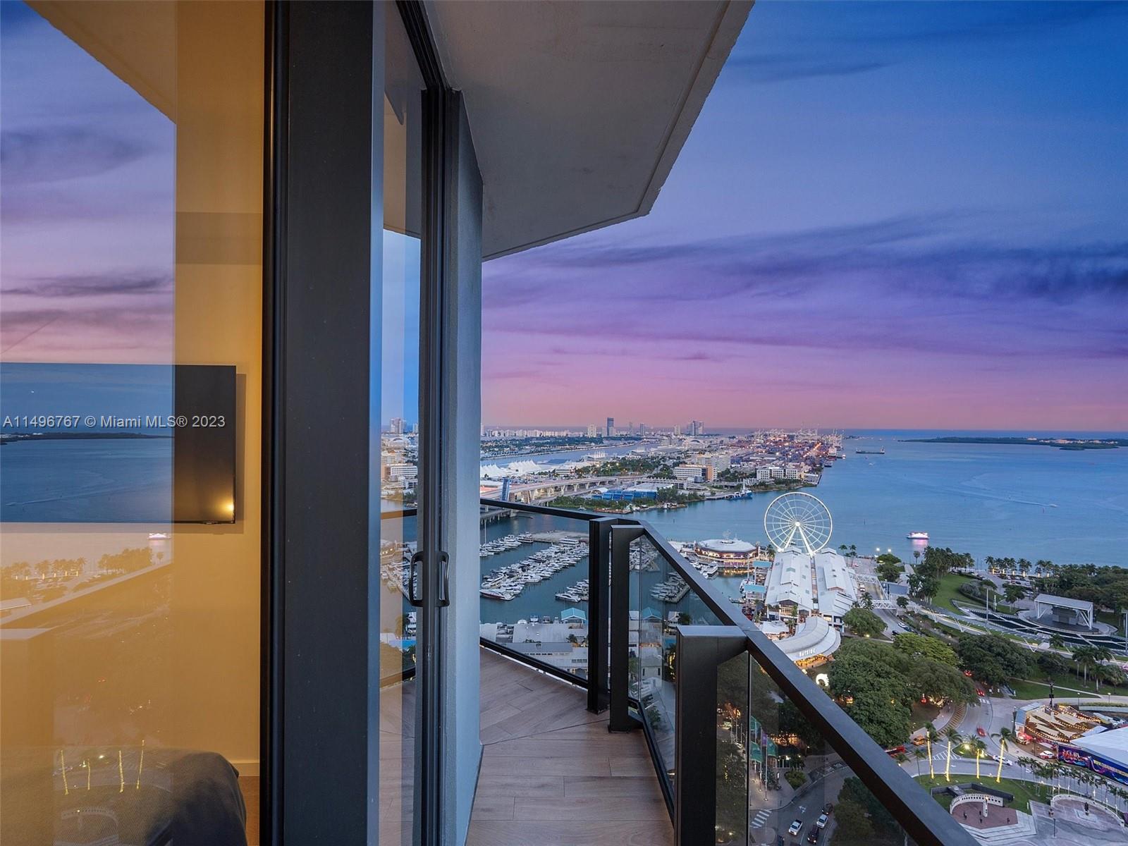 398 NE 5th St 2915, Miami, Florida 33132, 1 Bedroom Bedrooms, ,1 BathroomBathrooms,Residential,For Sale,398 NE 5th St 2915,A11496767