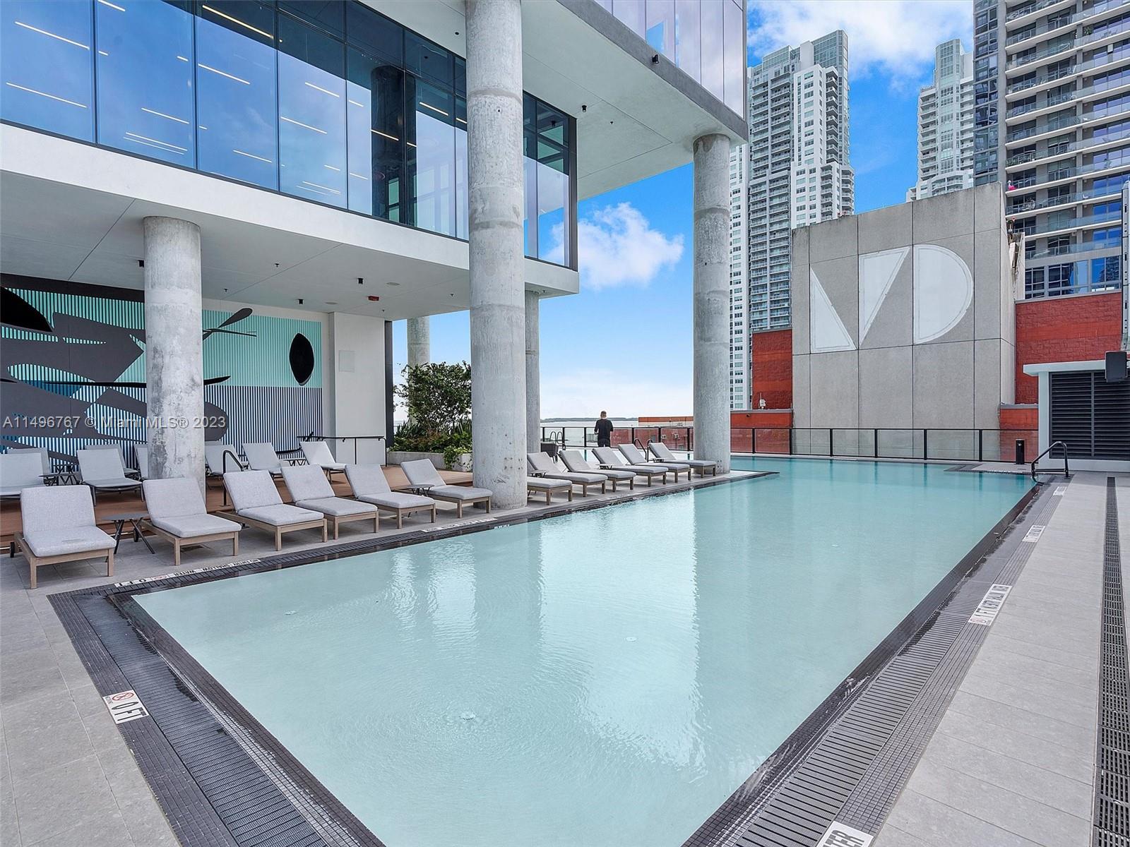 398 NE 5th St 2915, Miami, Florida 33132, 1 Bedroom Bedrooms, ,1 BathroomBathrooms,Residential,For Sale,398 NE 5th St 2915,A11496767