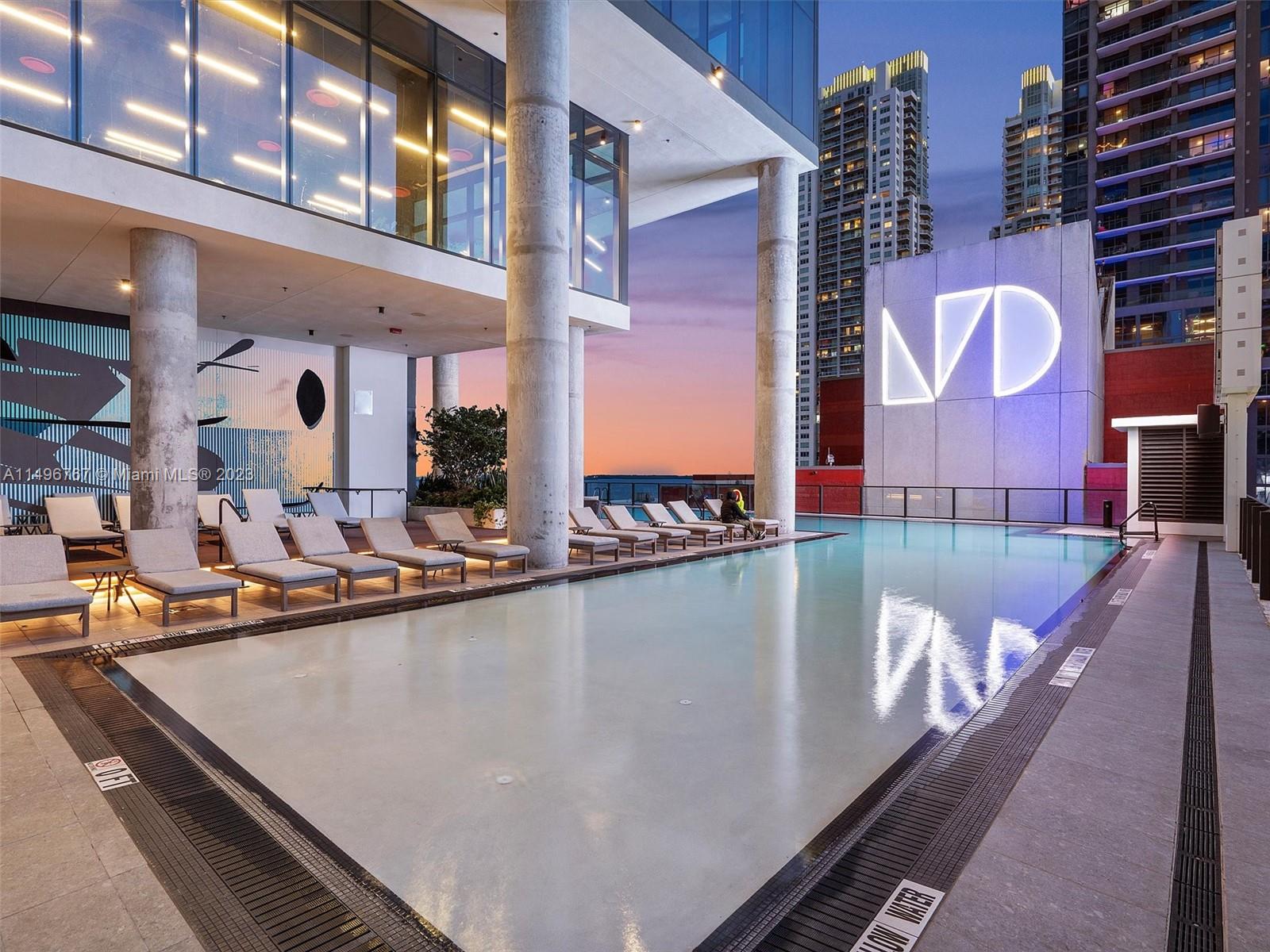 398 NE 5th St 2915, Miami, Florida 33132, 1 Bedroom Bedrooms, ,1 BathroomBathrooms,Residential,For Sale,398 NE 5th St 2915,A11496767