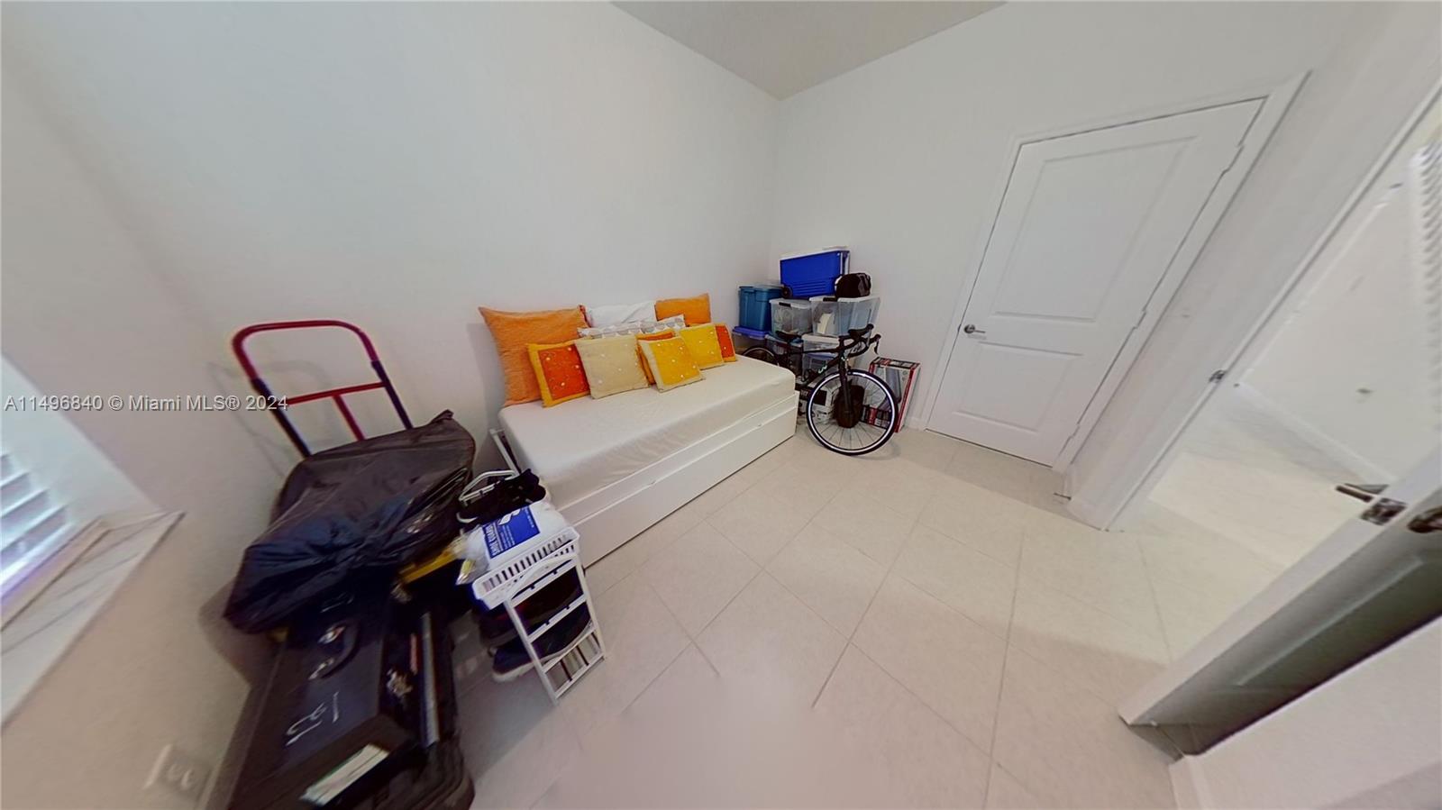 1634 SE 26th Ter 1634, Homestead, Florida 33035, 3 Bedrooms Bedrooms, ,3 BathroomsBathrooms,Residential,For Sale,1634 SE 26th Ter 1634,A11496840