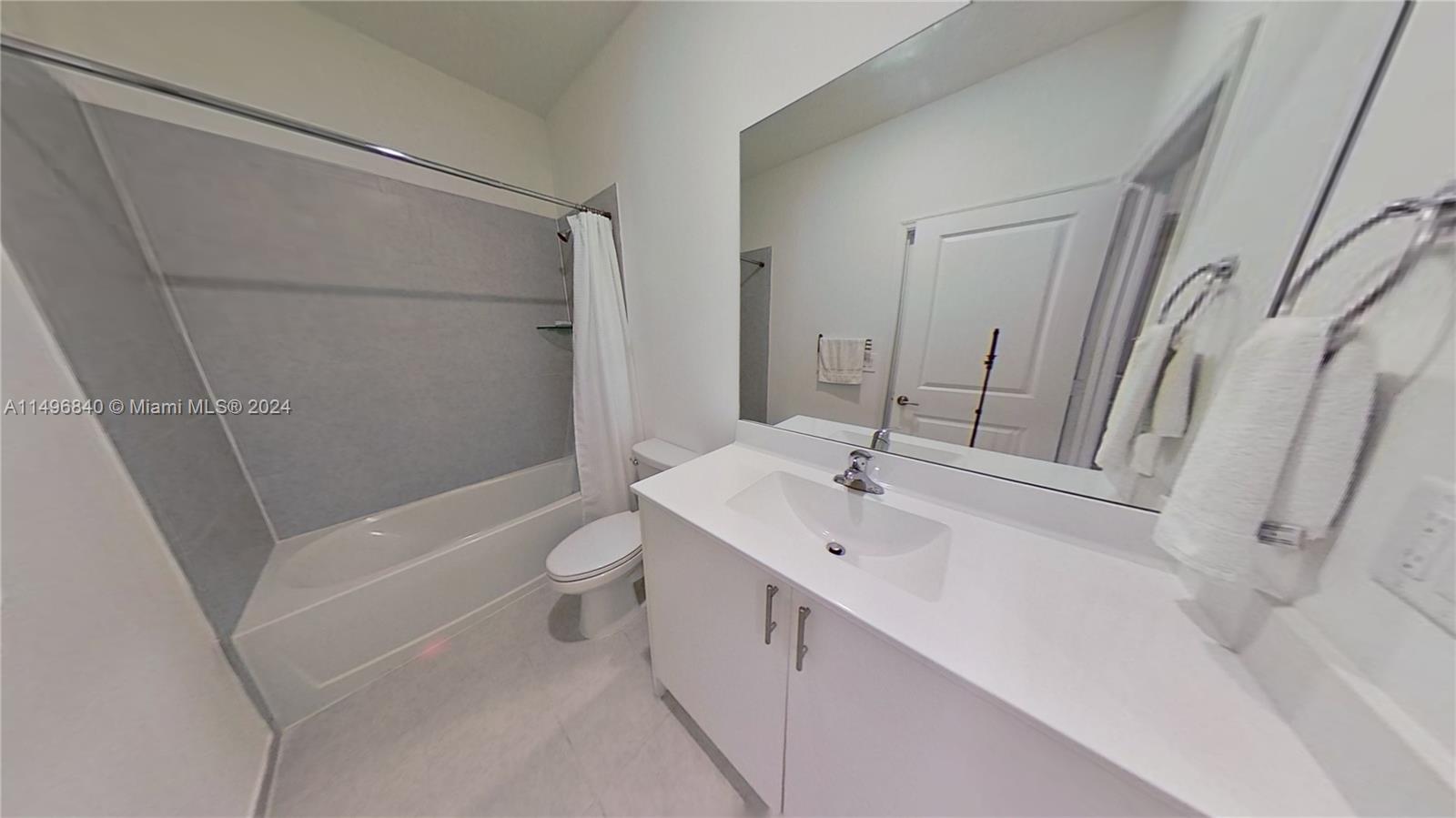 1634 SE 26th Ter 1634, Homestead, Florida 33035, 3 Bedrooms Bedrooms, ,3 BathroomsBathrooms,Residential,For Sale,1634 SE 26th Ter 1634,A11496840
