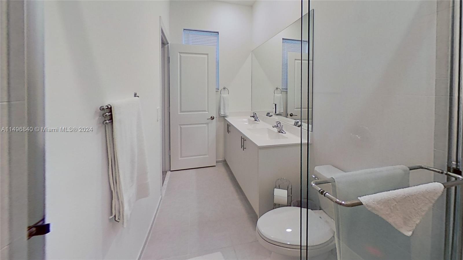 1634 SE 26th Ter 1634, Homestead, Florida 33035, 3 Bedrooms Bedrooms, ,3 BathroomsBathrooms,Residential,For Sale,1634 SE 26th Ter 1634,A11496840