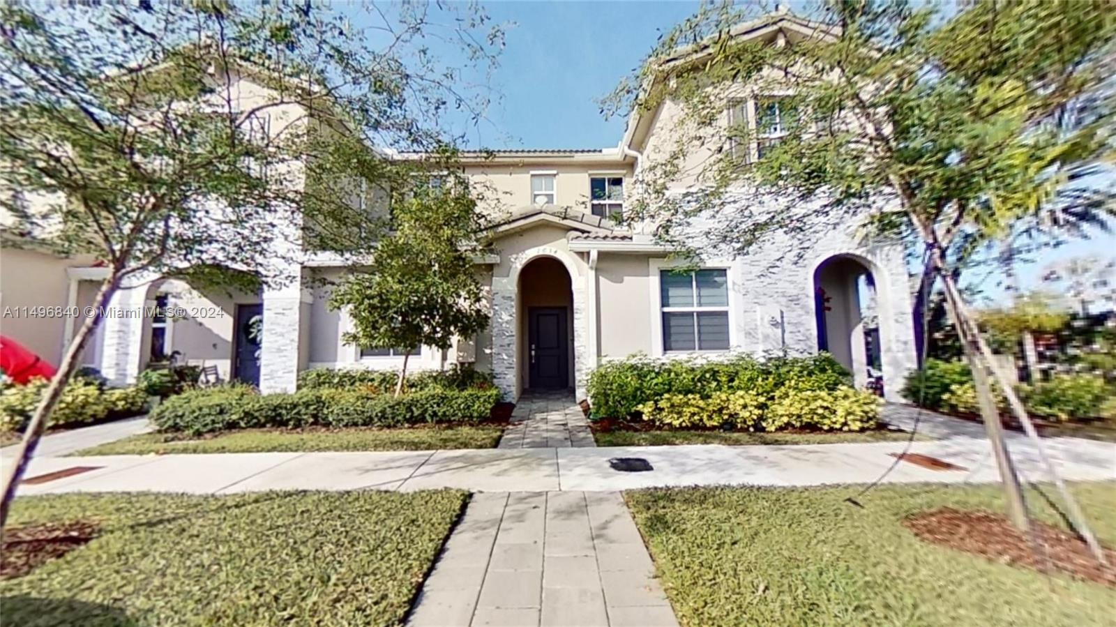 1634 SE 26th Ter 1634, Homestead, Florida 33035, 3 Bedrooms Bedrooms, ,3 BathroomsBathrooms,Residential,For Sale,1634 SE 26th Ter 1634,A11496840