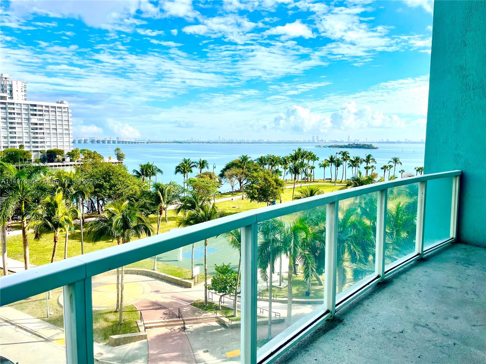 Beautiful and bright waterfront view loft (bedroom not enclosed) with large balcony. 14' high ceilings and open floorpan overlooking Margaret Pace Park and Biscayne Bay. Walk to Miami Metromover, Publix, and restaurants. Current tenant has lease in place until 2/28/24 but can vacate with 30 day notice. Applicants must submit ID, Background check, Proof of income, and credit report.