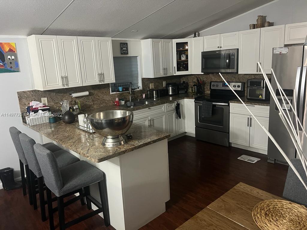 34526 SW 187th Road, Lot 213, Homestead, Florida 33034, 3 Bedrooms Bedrooms, ,2 BathroomsBathrooms,Residential,For Sale,34526 SW 187th Road, Lot 213,A11497729