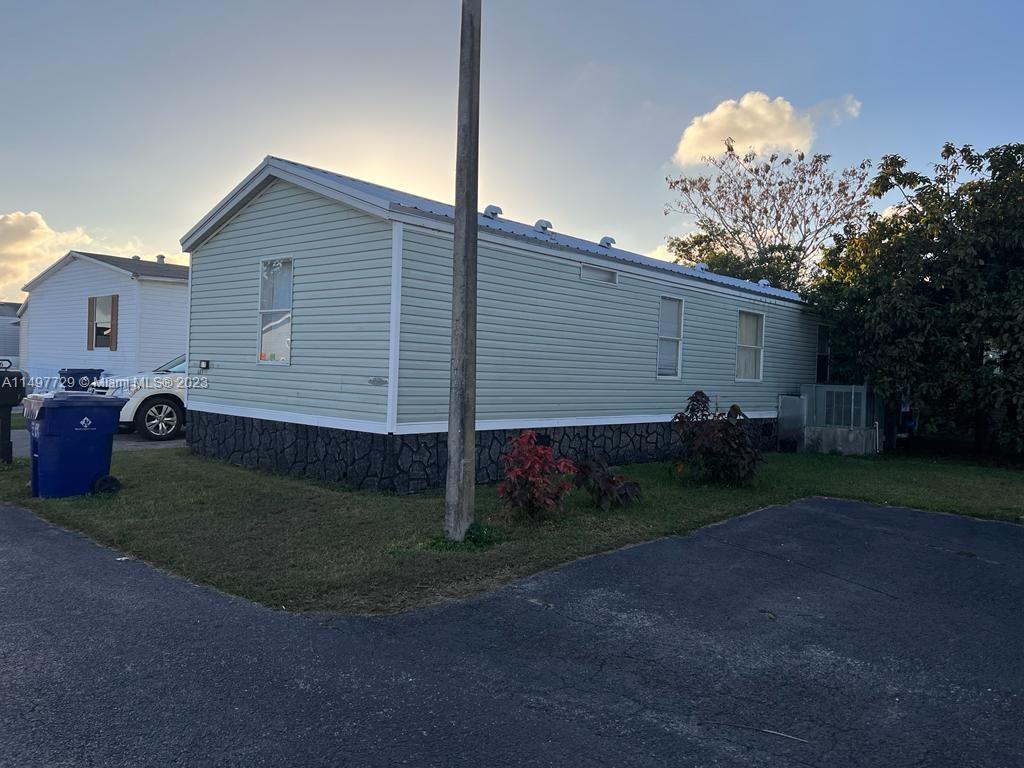 34526 187th Road, Lot 213, Homestead, FL, 33034 United States, 3 Bedrooms Bedrooms, ,2 BathroomsBathrooms,Residential,For Sale,187th Road, Lot 213,A11497729