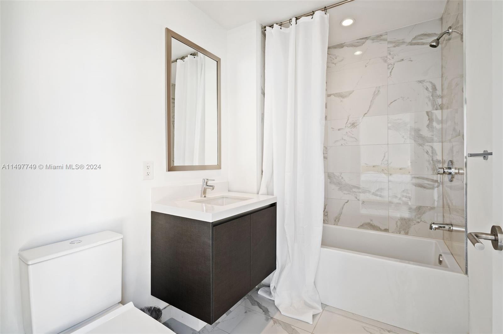 851 NE 1st Ave 909, Miami, Florida 33132, 2 Bedrooms Bedrooms, ,3 BathroomsBathrooms,Residential,For Sale,851 NE 1st Ave 909,A11497749