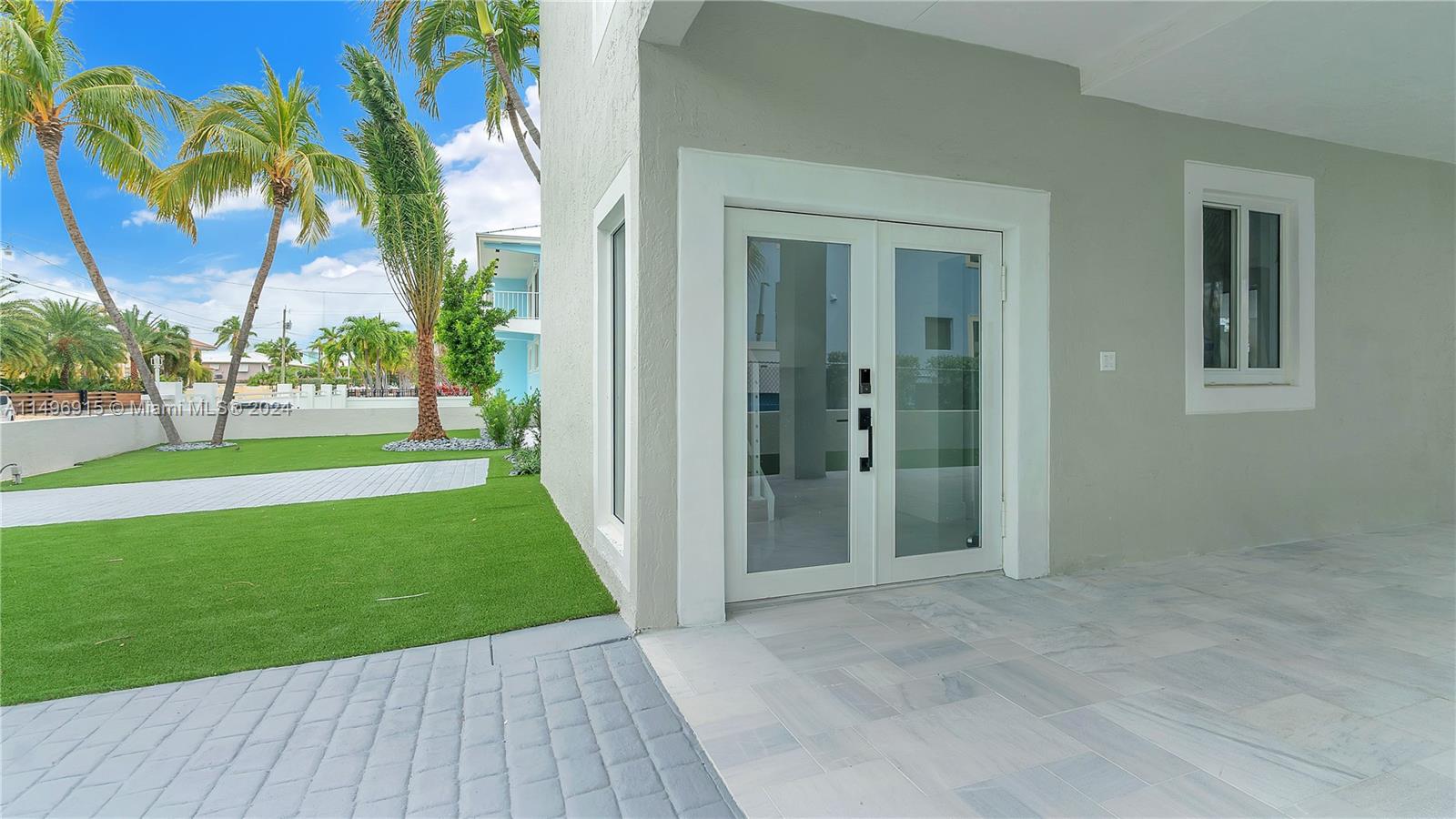 418 Laguna Ave, Key Largo, FL, 33037 United States, 5 Bedrooms Bedrooms, ,3 BathroomsBathrooms,Residential,For Sale,Laguna Ave,A11496915