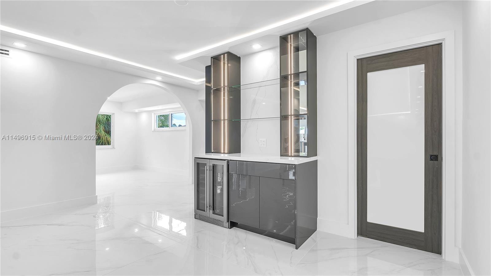 418 Laguna Ave, Key Largo, FL, 33037 United States, 5 Bedrooms Bedrooms, ,3 BathroomsBathrooms,Residential,For Sale,Laguna Ave,A11496915