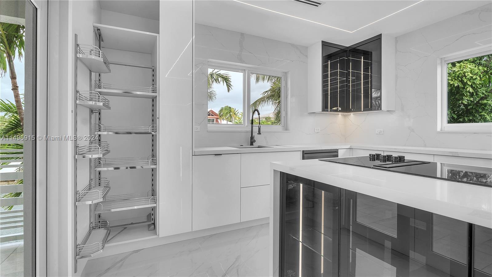 418 Laguna Ave, Key Largo, FL, 33037 United States, 5 Bedrooms Bedrooms, ,3 BathroomsBathrooms,Residential,For Sale,Laguna Ave,A11496915