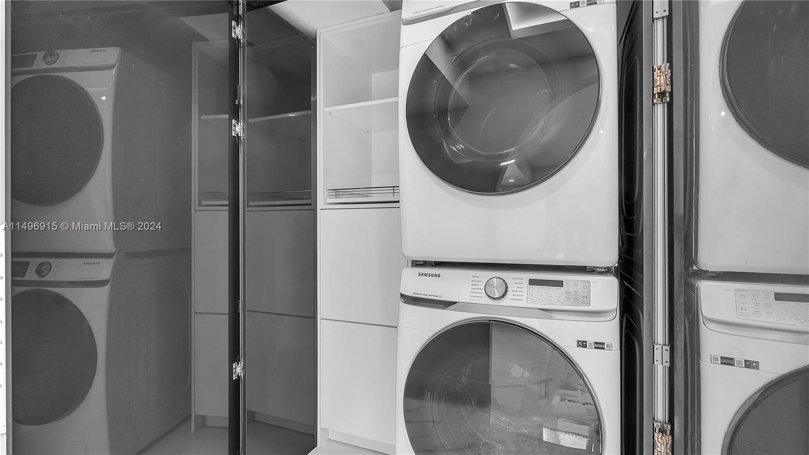 418 Laguna Ave, Key Largo, FL, 33037 United States, 5 Bedrooms Bedrooms, ,3 BathroomsBathrooms,Residential,For Sale,Laguna Ave,A11496915