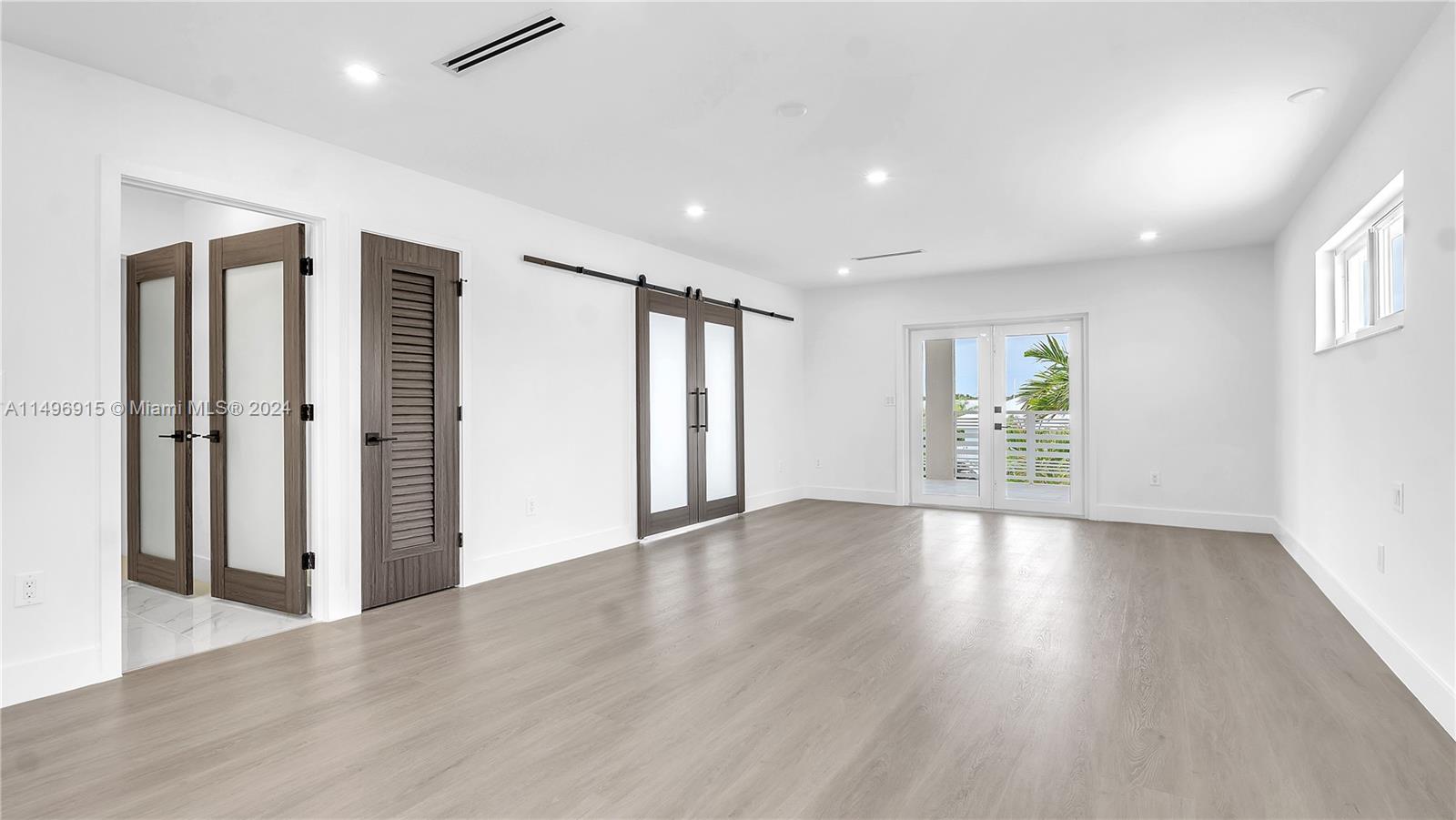 418 Laguna Ave, Key Largo, FL, 33037 United States, 5 Bedrooms Bedrooms, ,3 BathroomsBathrooms,Residential,For Sale,Laguna Ave,A11496915