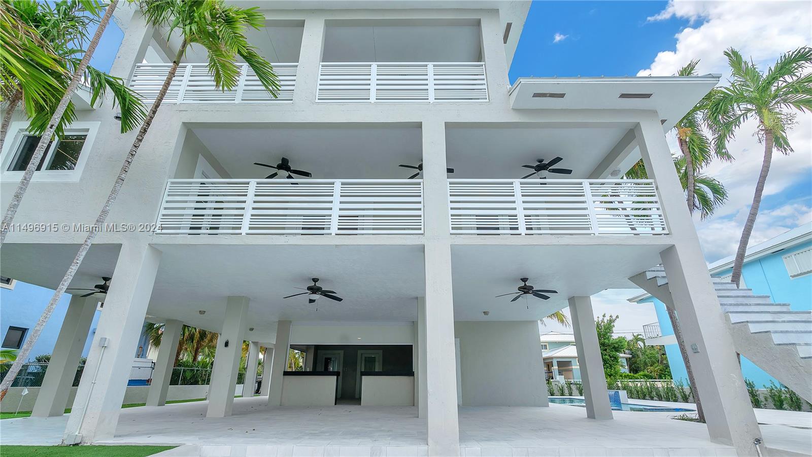 418 Laguna Ave, Key Largo, FL, 33037 United States, 5 Bedrooms Bedrooms, ,3 BathroomsBathrooms,Residential,For Sale,Laguna Ave,A11496915