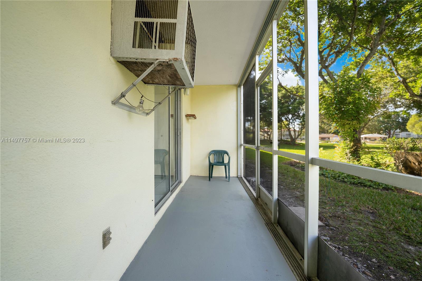 100 132nd Way, Pembroke Pines, FL, 33027 United States, 1 Bedroom Bedrooms, ,1 BathroomBathrooms,Residential,For Sale,132nd Way,A11497757