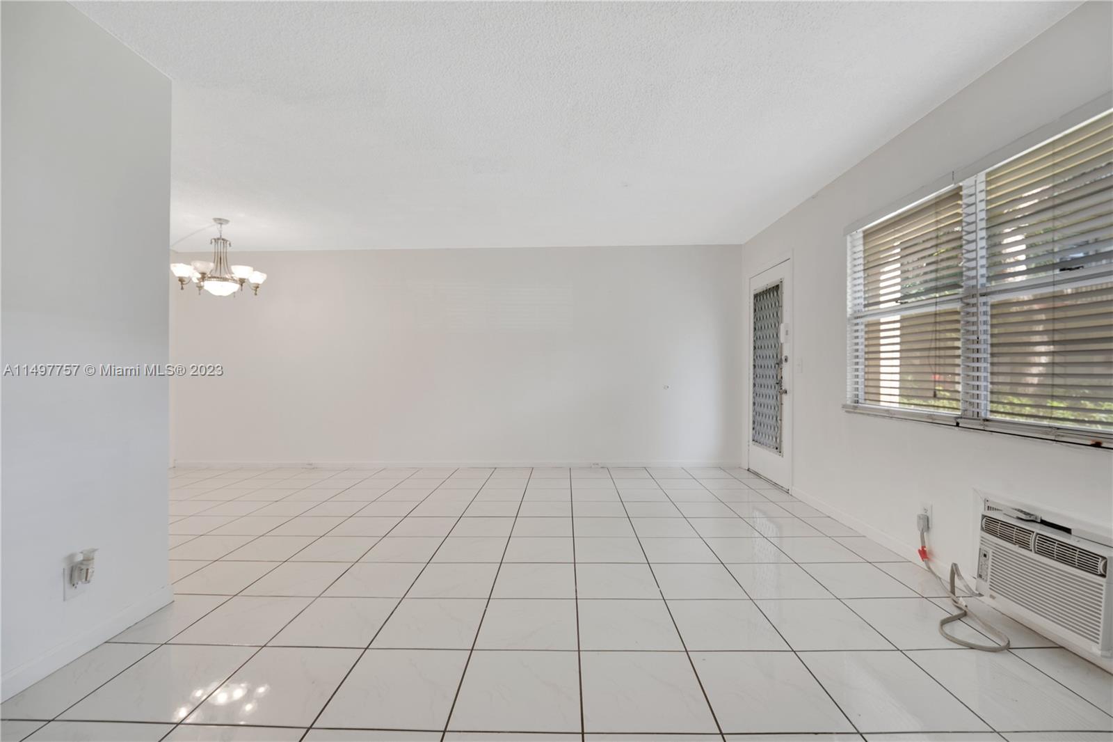 100 SW 132nd Way 109K, Pembroke Pines, Florida 33027, 1 Bedroom Bedrooms, ,1 BathroomBathrooms,Residential,For Sale,100 SW 132nd Way 109K,A11497757