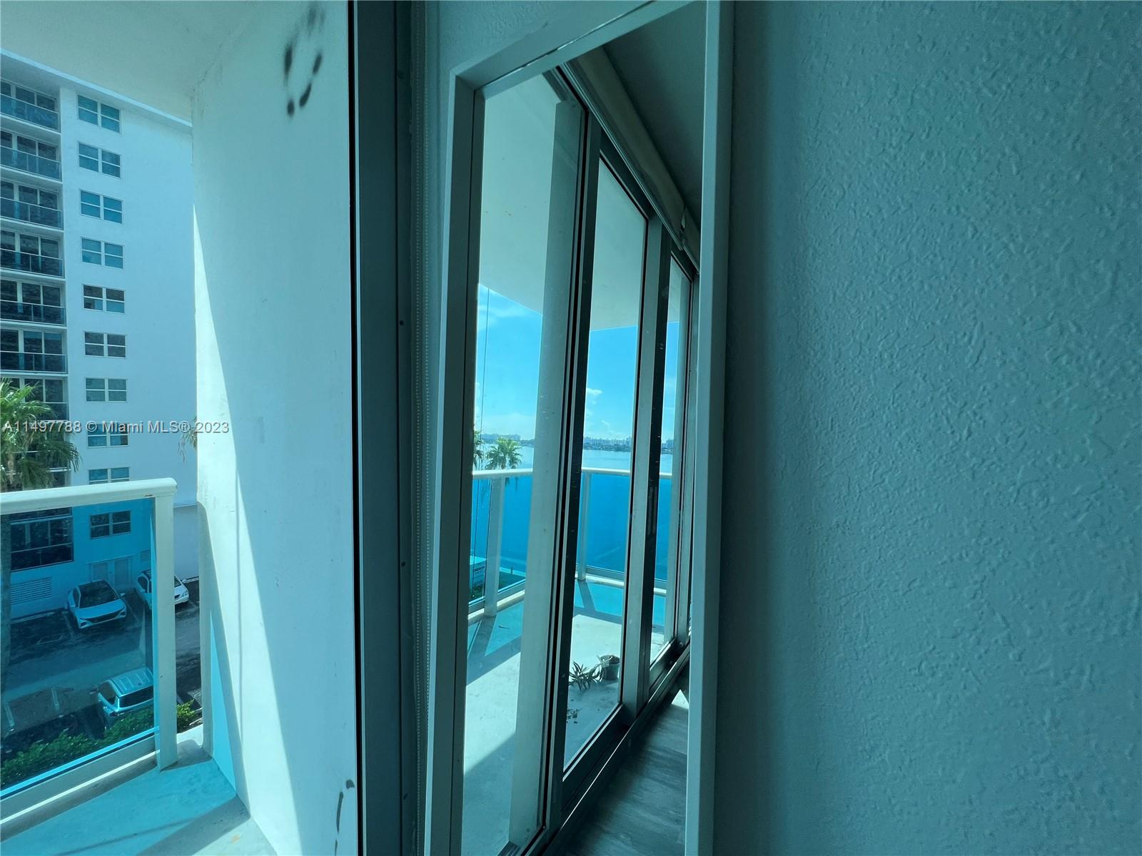 7501 E Treasure Dr 4C, North Bay Village, Florida 33141, 1 Bedroom Bedrooms, ,1 BathroomBathrooms,Residential,For Sale,7501 E Treasure Dr 4C,A11497788