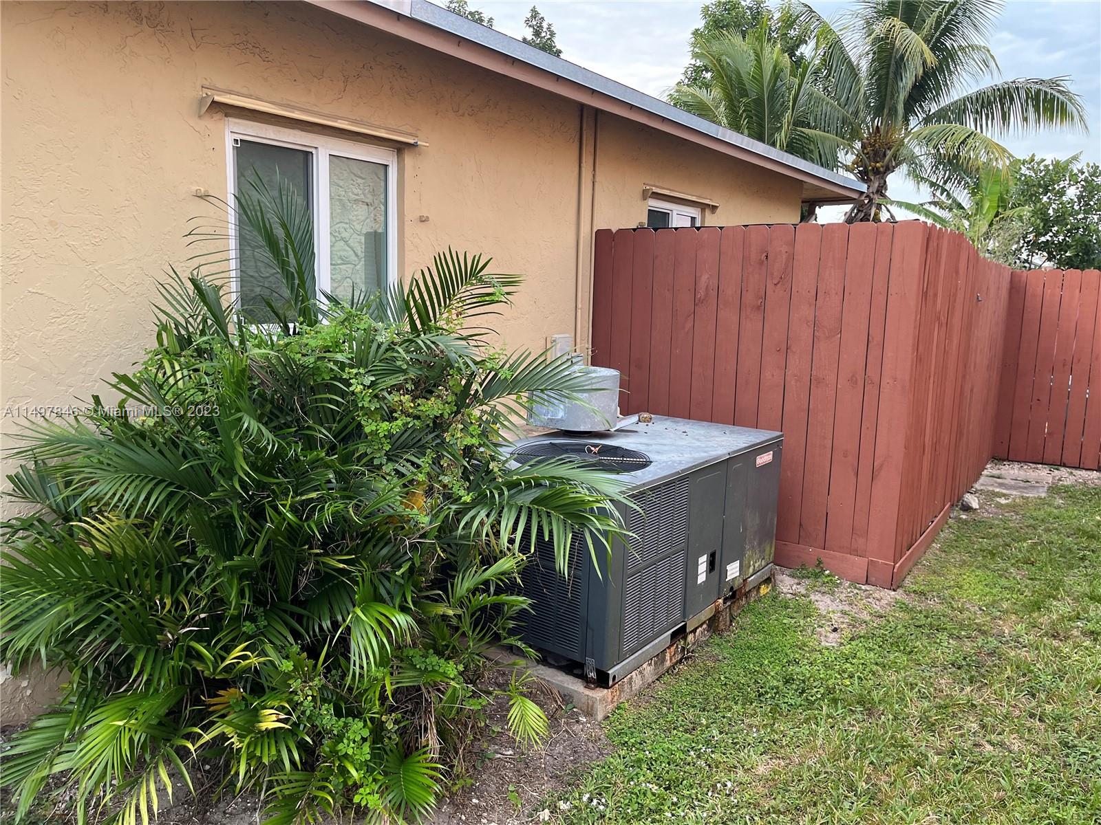 8241 SW 9th Pl, North Lauderdale, Florida 33068, 3 Bedrooms Bedrooms, ,2 BathroomsBathrooms,Residential,For Sale,8241 SW 9th Pl,A11497846