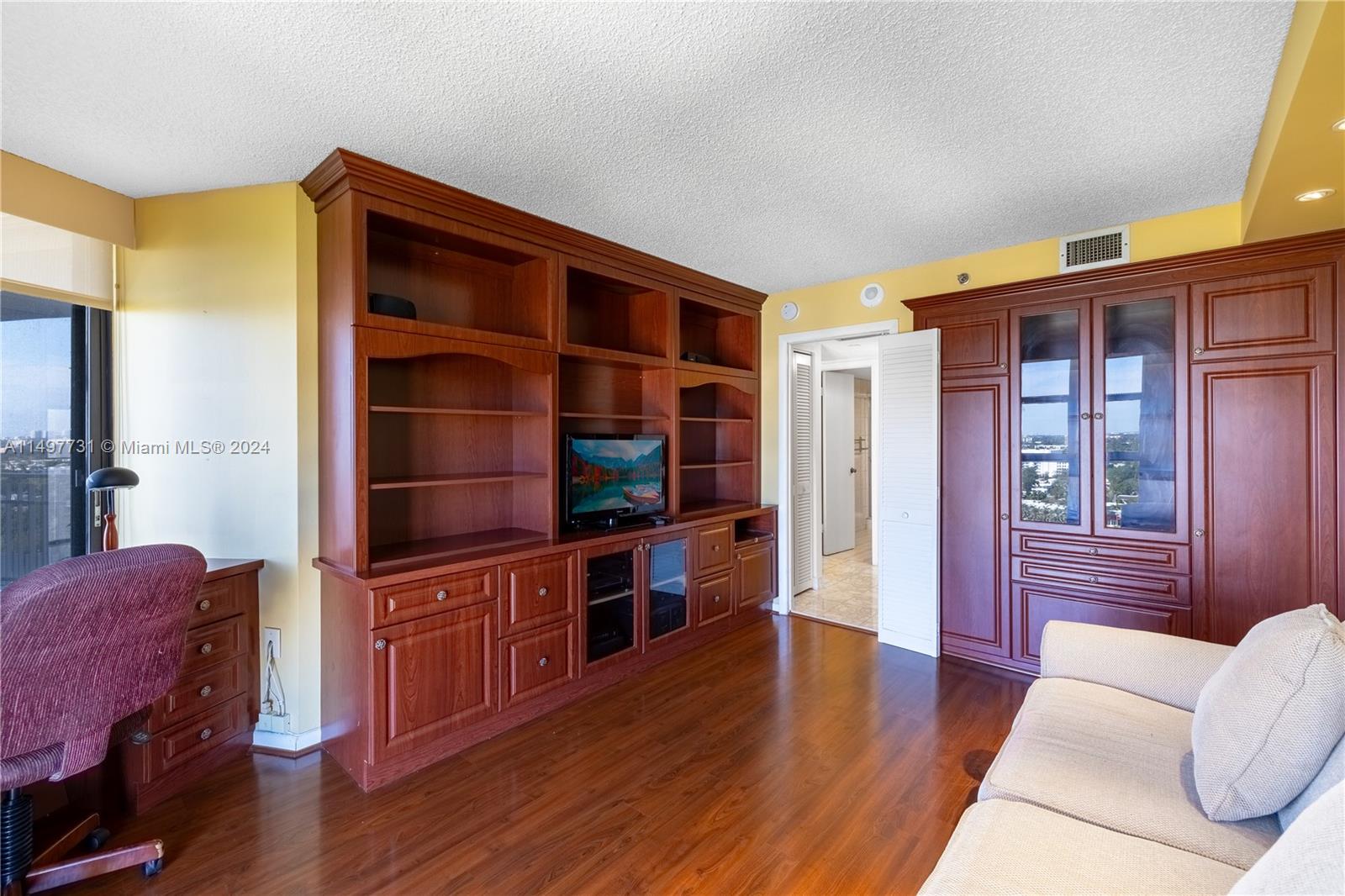 2000 Towerside Ter 1807, Miami, Florida 33138, 2 Bedrooms Bedrooms, ,2 BathroomsBathrooms,Residential,For Sale,2000 Towerside Ter 1807,A11497731