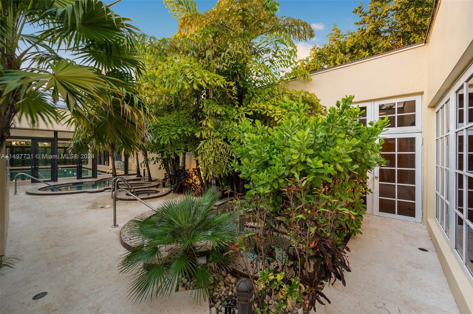 2000 Towerside Ter 1807, Miami, Florida 33138, 2 Bedrooms Bedrooms, ,2 BathroomsBathrooms,Residential,For Sale,2000 Towerside Ter 1807,A11497731