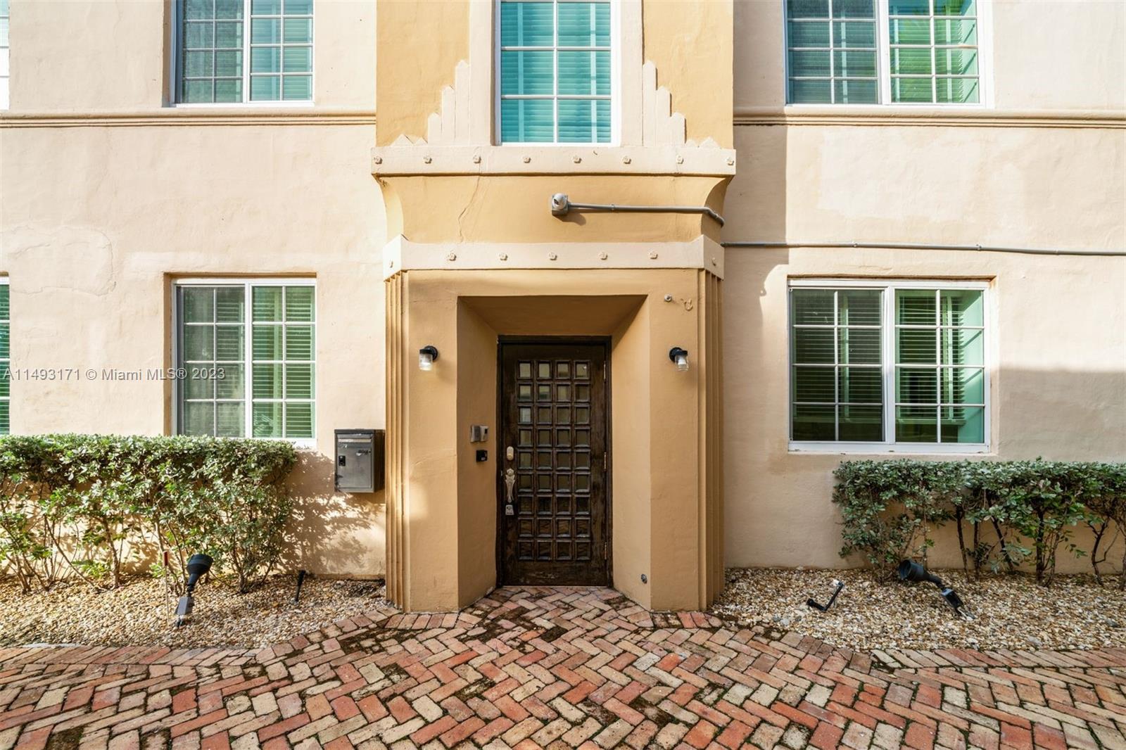 1545 Meridian Ave, Miami Beach, FL, 33139 United States, 5 Bedrooms Bedrooms, ,4 BathroomsBathrooms,Residential,For Sale,Meridian Ave,A11493171