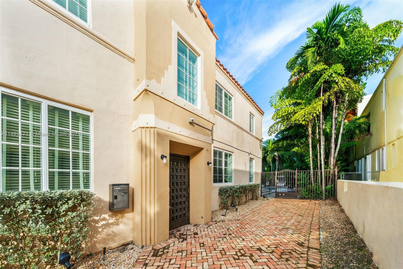 1545 Meridian Ave, Miami Beach, FL, 33139 United States, 5 Bedrooms Bedrooms, ,4 BathroomsBathrooms,Residential,For Sale,Meridian Ave,A11493171