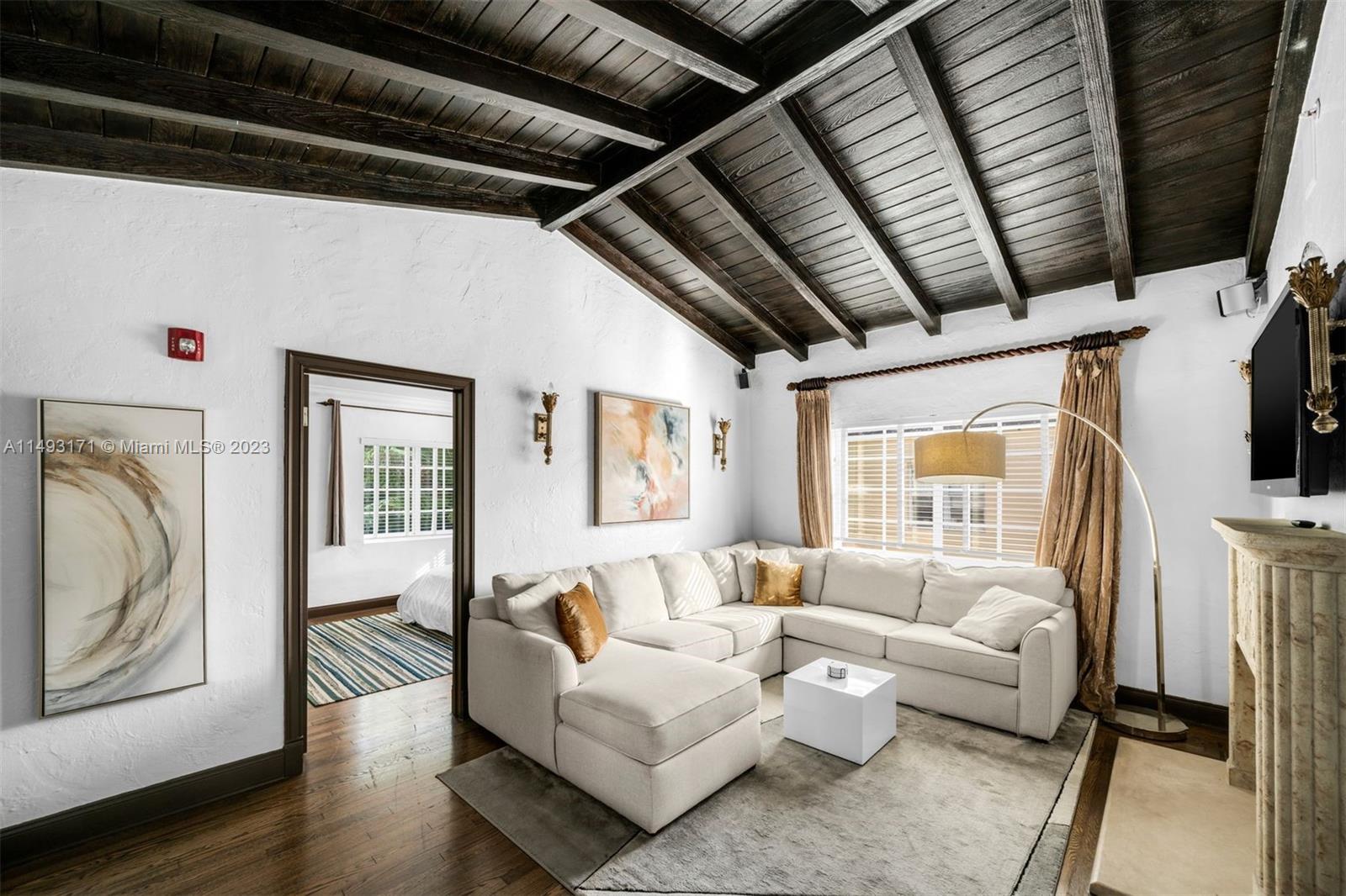 1545 Meridian Ave, Miami Beach, FL, 33139 United States, 5 Bedrooms Bedrooms, ,4 BathroomsBathrooms,Residential,For Sale,Meridian Ave,A11493171