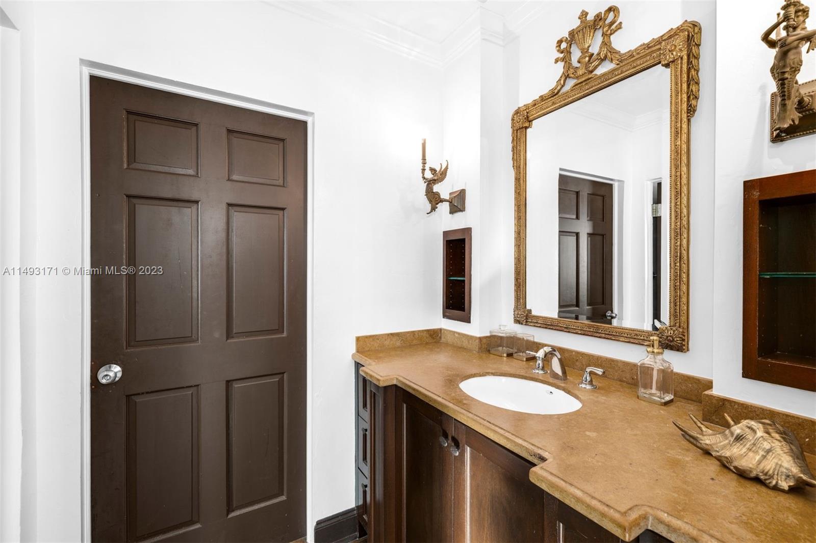 1545 Meridian Ave, Miami Beach, FL, 33139 United States, 5 Bedrooms Bedrooms, ,4 BathroomsBathrooms,Residential,For Sale,Meridian Ave,A11493171