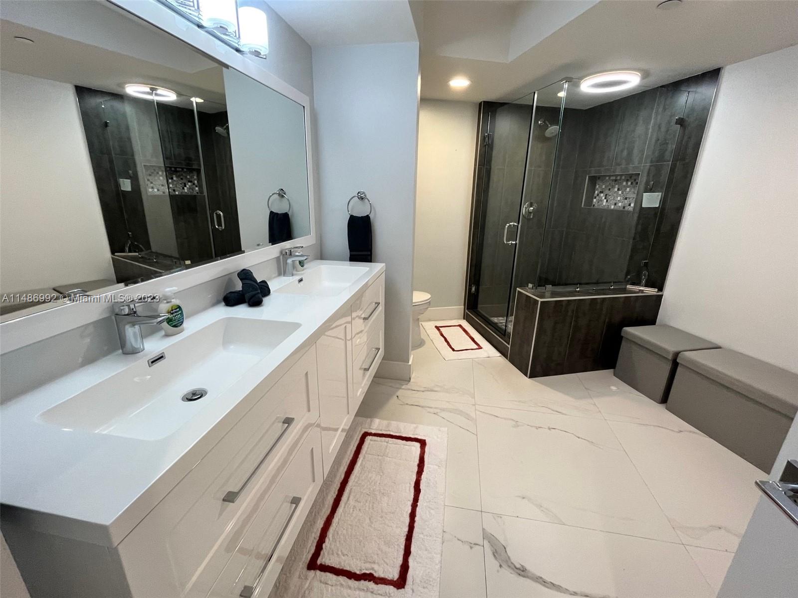 1000 Island Blvd 1410, Aventura, Florida 33160, 2 Bedrooms Bedrooms, ,2 BathroomsBathrooms,Residential,For Sale,1000 Island Blvd 1410,A11486992