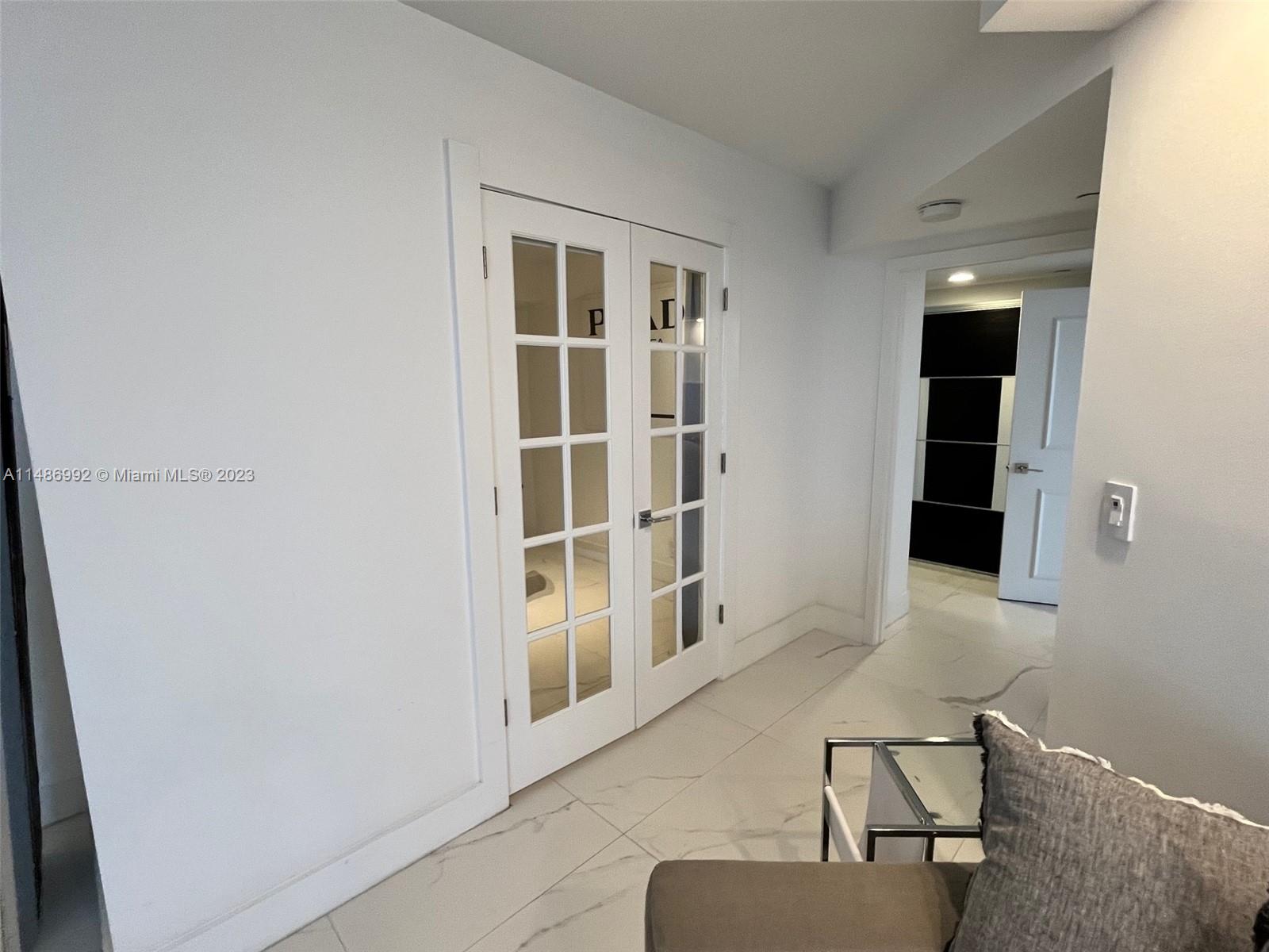 1000 Island Blvd 1410, Aventura, Florida 33160, 2 Bedrooms Bedrooms, ,2 BathroomsBathrooms,Residential,For Sale,1000 Island Blvd 1410,A11486992