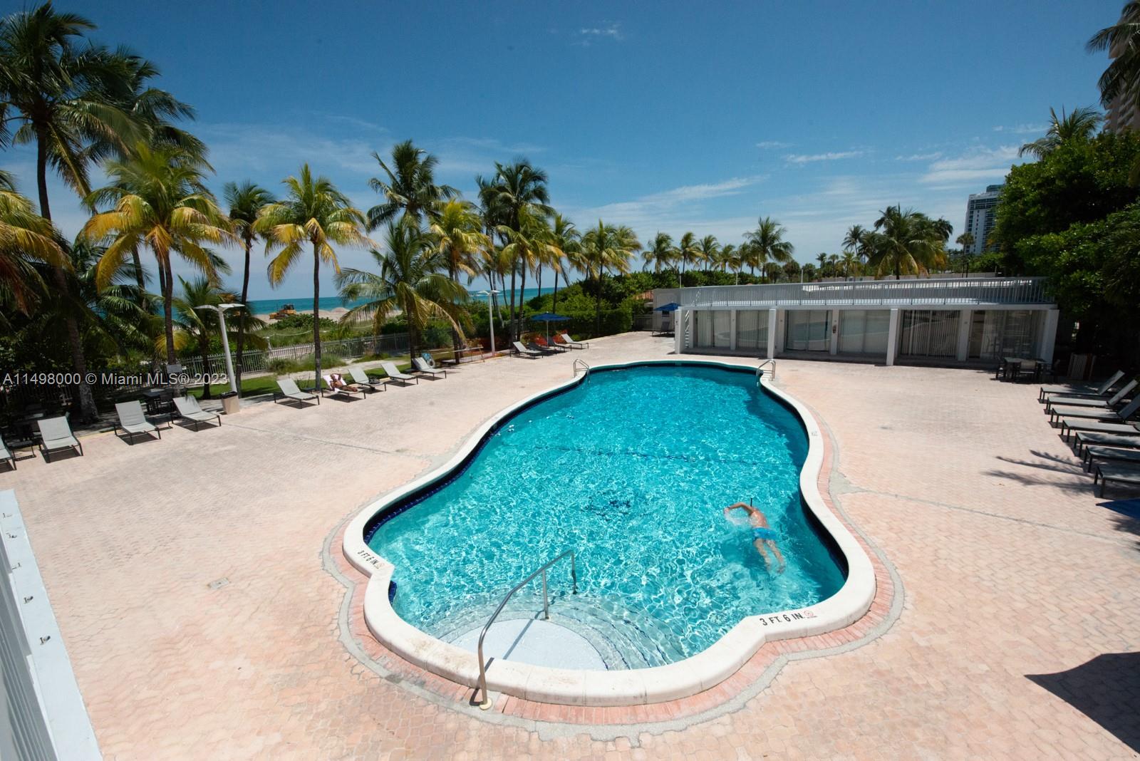 2655 Collins Ave 802, Miami Beach, Florida 33140, 3 Bedrooms Bedrooms, ,2 BathroomsBathrooms,Residential,For Sale,2655 Collins Ave 802,A11498000