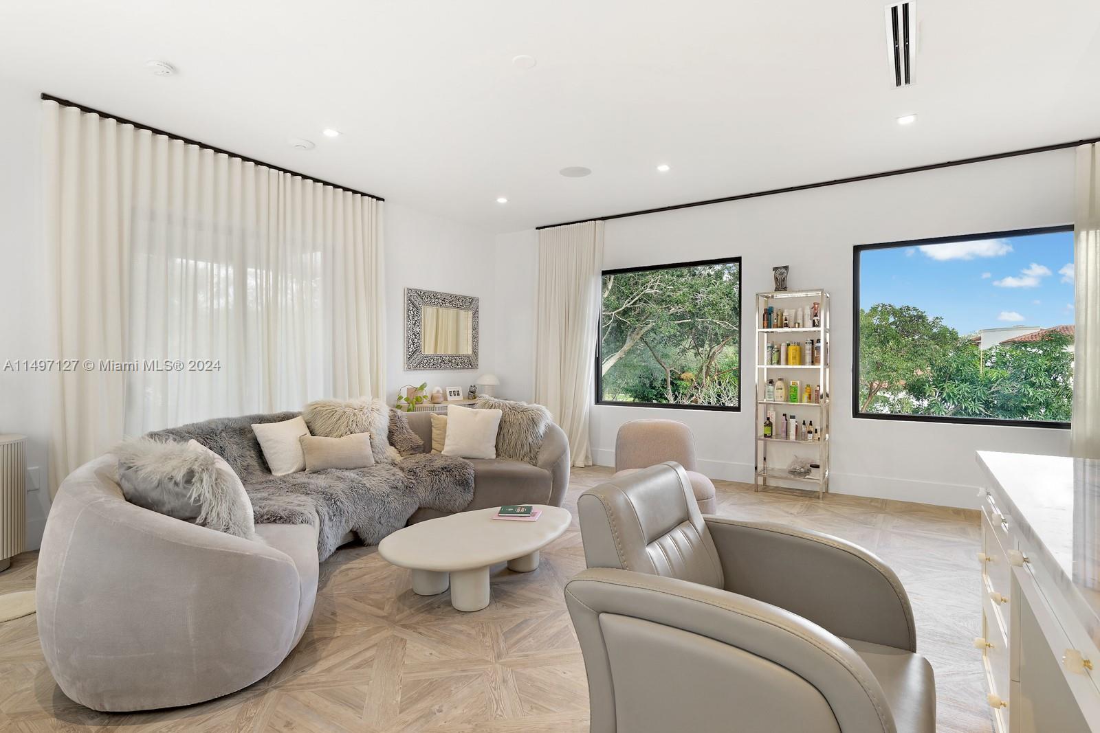 7310 104th St, Pinecrest, FL, 33156 United States, 8 Bedrooms Bedrooms, ,8 BathroomsBathrooms,Residential,For Sale,104th St,A11497127