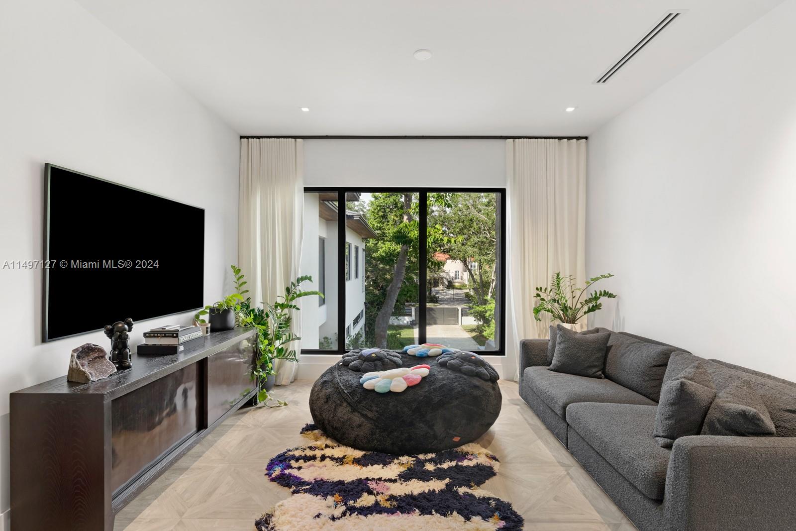 7310 104th St, Pinecrest, FL, 33156 United States, 8 Bedrooms Bedrooms, ,8 BathroomsBathrooms,Residential,For Sale,104th St,A11497127