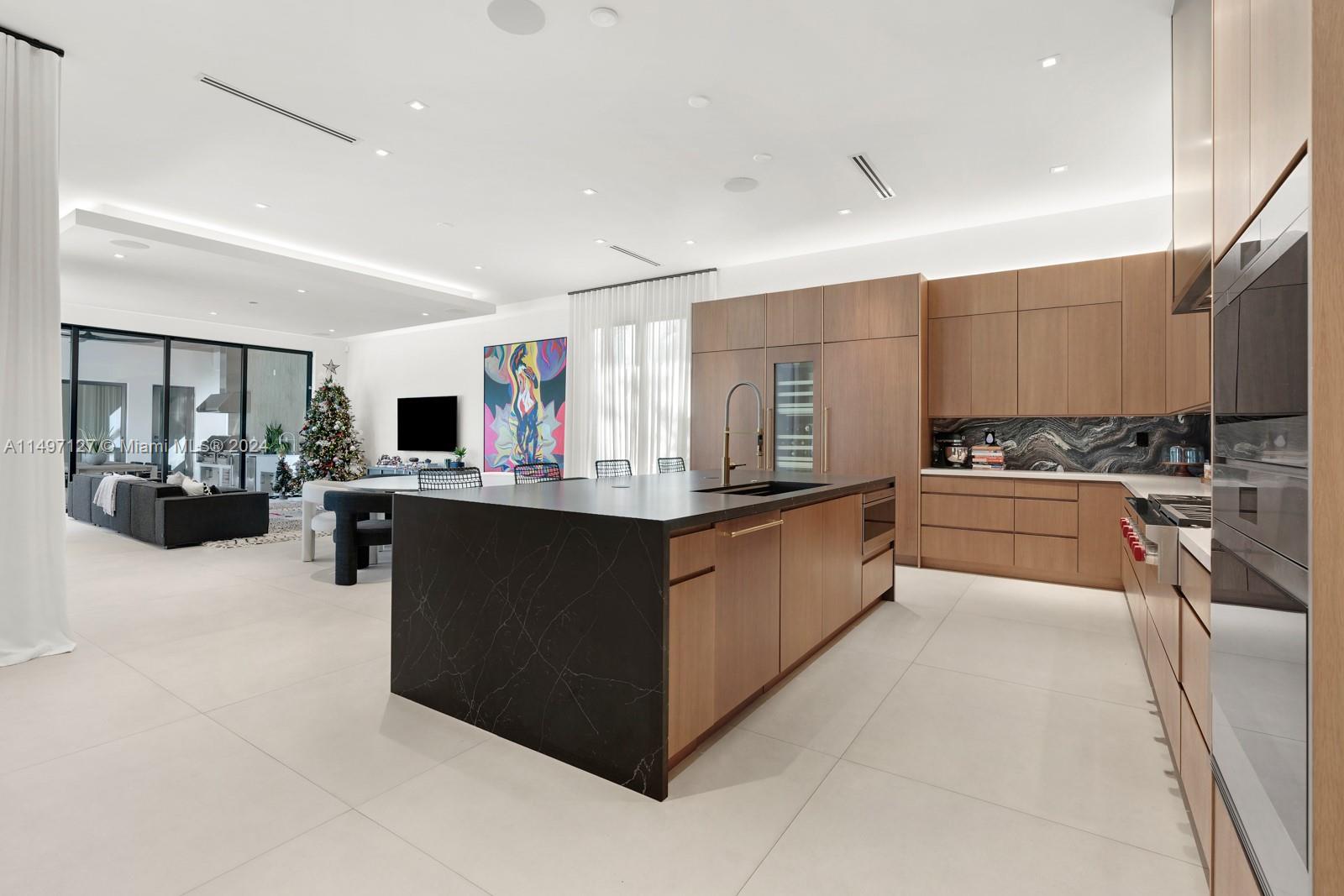 7310 104th St, Pinecrest, FL, 33156 United States, 8 Bedrooms Bedrooms, ,8 BathroomsBathrooms,Residential,For Sale,104th St,A11497127