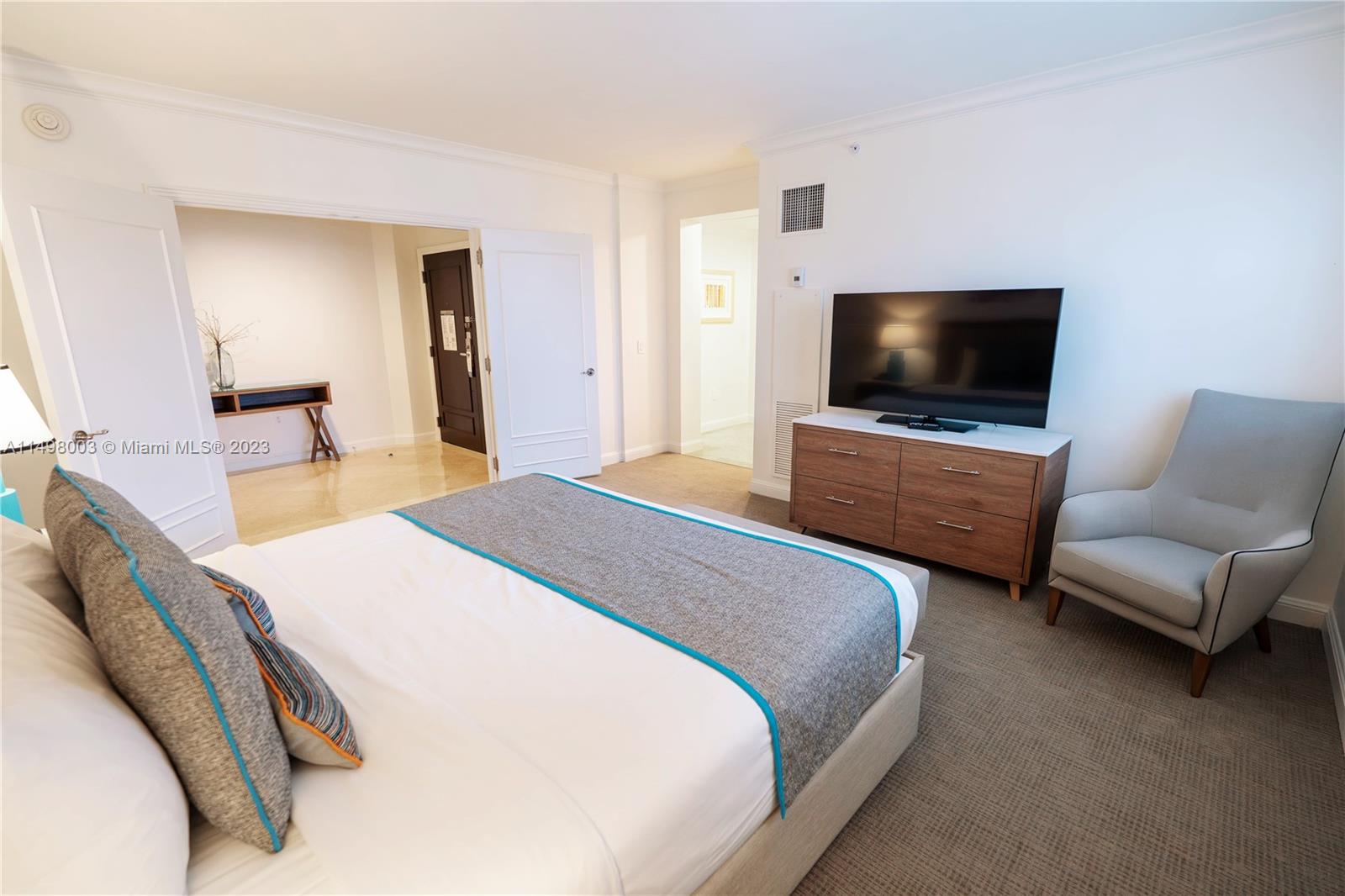 601 Ft Lauderdale Beach Blvd, Fort Lauderdale, FL, 33304 United States, 1 Bedroom Bedrooms, ,1 BathroomBathrooms,Residential,For Sale,Ft Lauderdale Beach Blvd,A11498003